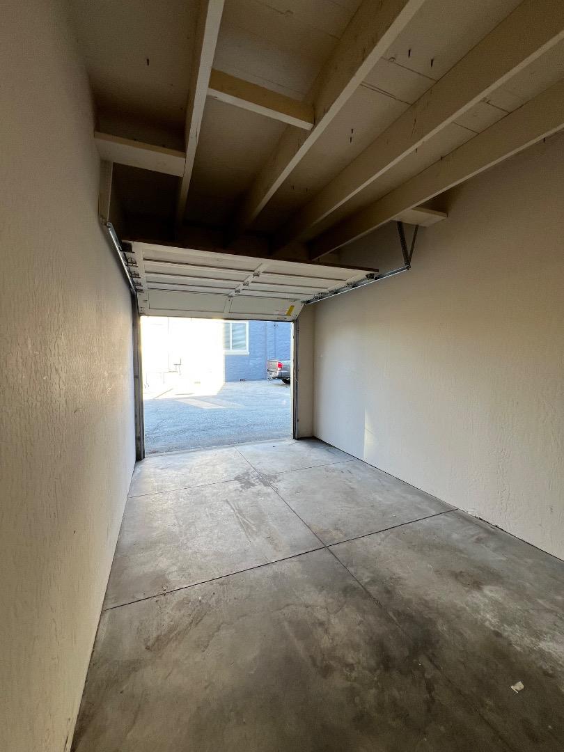 Detail Gallery Image 21 of 23 For 1217 Capuchino #1,  Burlingame,  CA 94010 - 1 Beds | 1 Baths