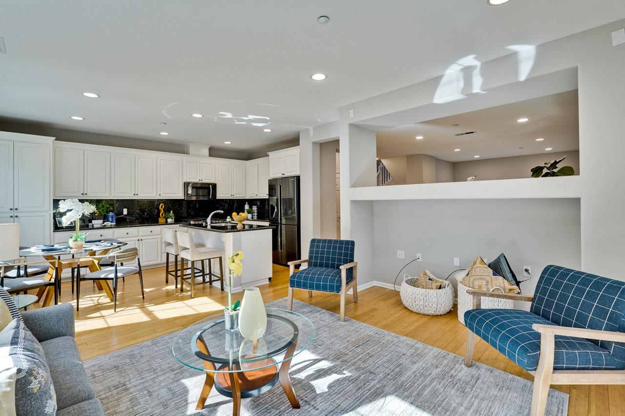 Detail Gallery Image 15 of 45 For 4012 Fitzpatrick Way, Santa Clara,  CA 95054 - 3 Beds | 2/1 Baths