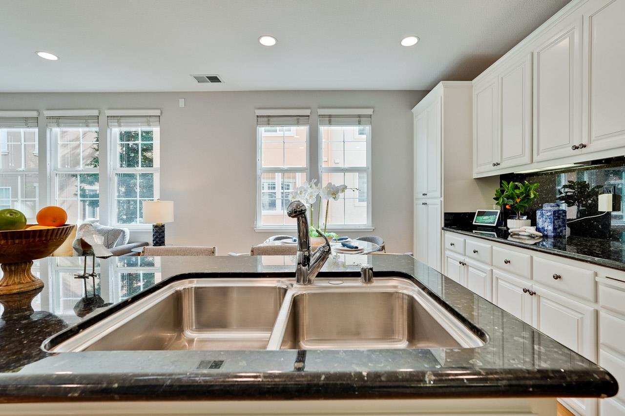 Detail Gallery Image 23 of 45 For 4012 Fitzpatrick Way, Santa Clara,  CA 95054 - 3 Beds | 2/1 Baths