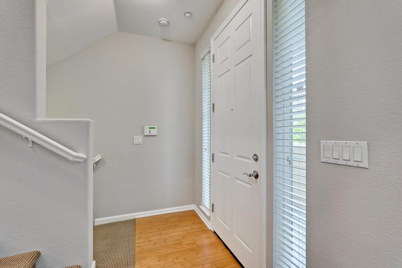 Detail Gallery Image 40 of 45 For 4012 Fitzpatrick Way, Santa Clara,  CA 95054 - 3 Beds | 2/1 Baths