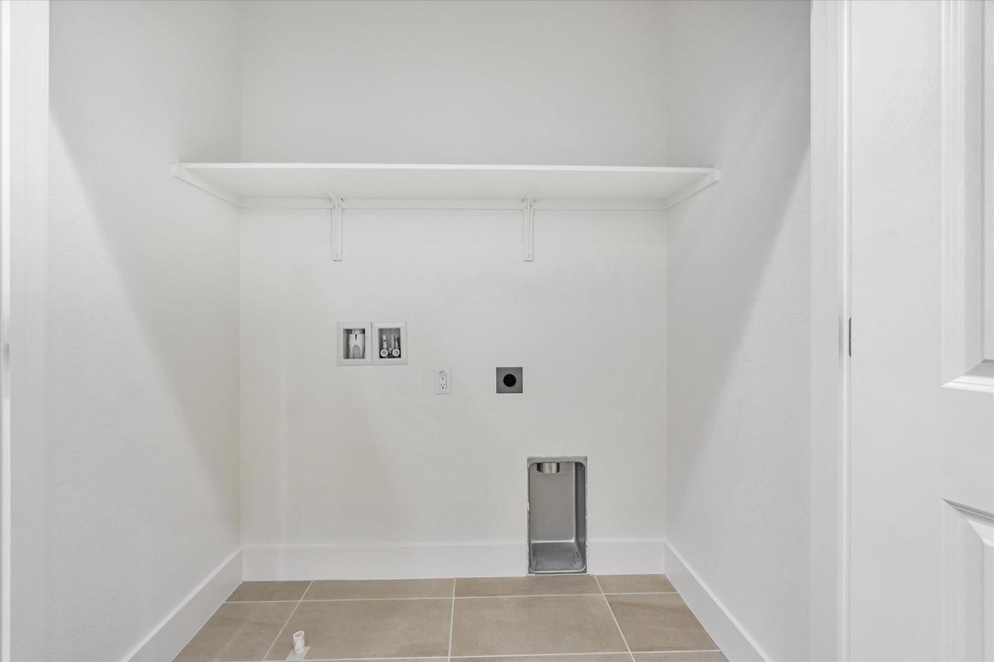 Detail Gallery Image 17 of 19 For 3106 Seashell Ter, San Ramon,  CA 94583 - 4 Beds | 3/1 Baths