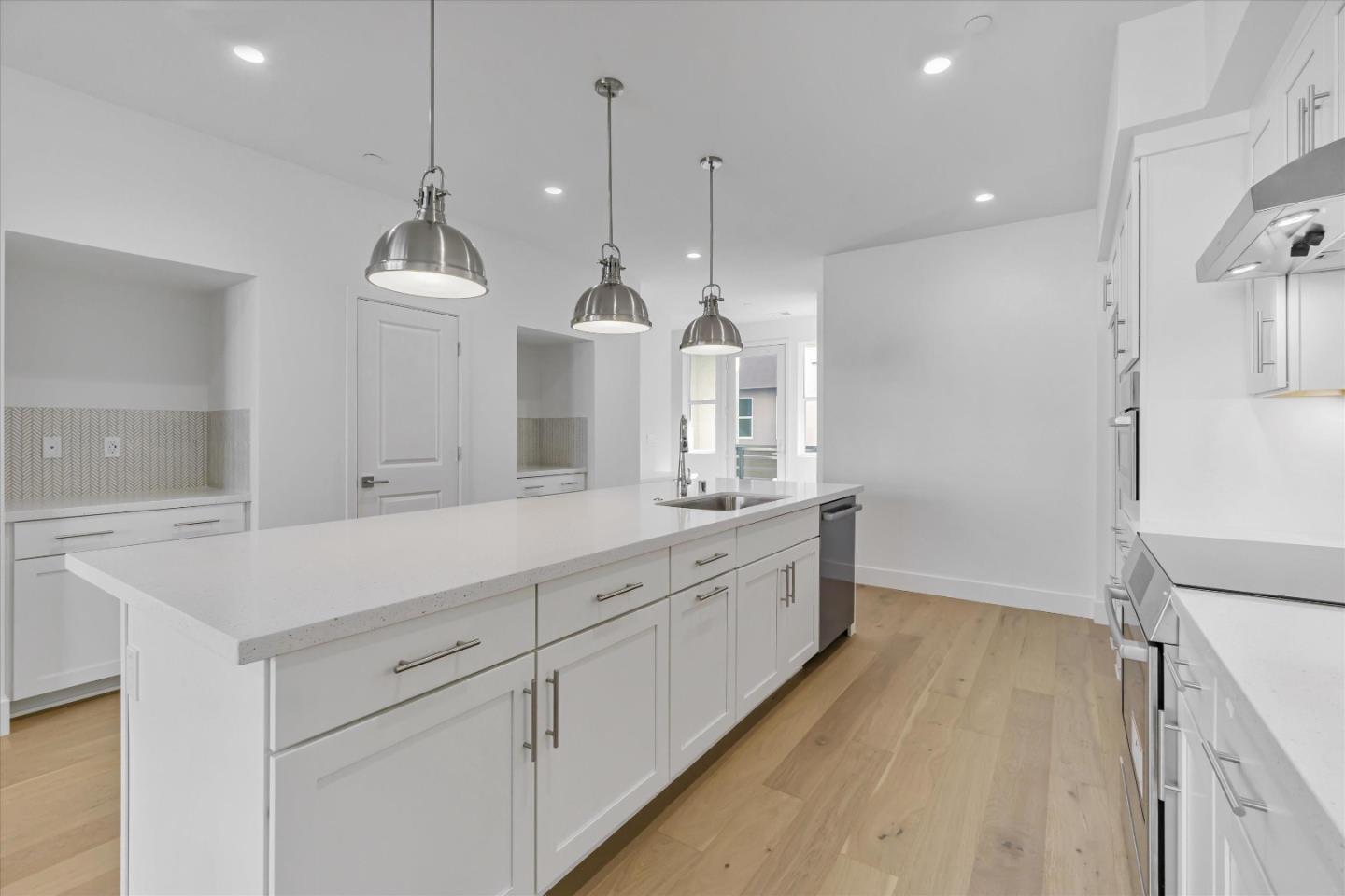 Detail Gallery Image 8 of 19 For 3106 Seashell Ter, San Ramon,  CA 94583 - 4 Beds | 3/1 Baths