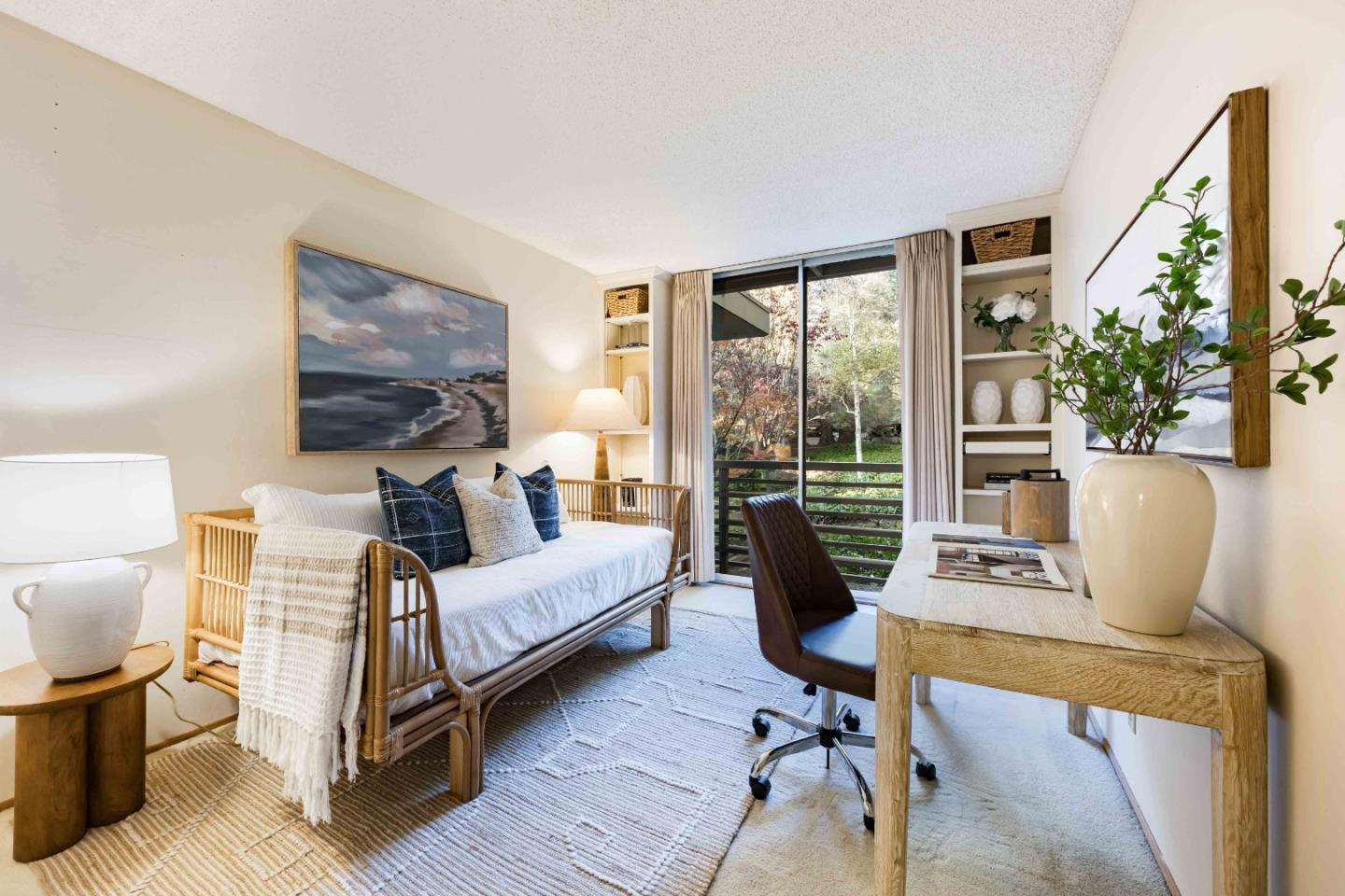 Detail Gallery Image 15 of 21 For 1100 Sharon Park Dr #3,  Menlo Park,  CA 94025 - 3 Beds | 2 Baths