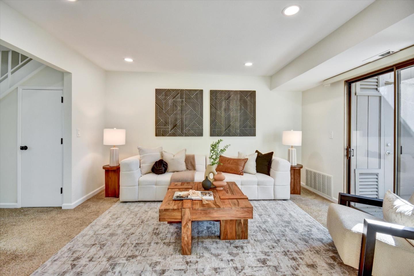 Detail Gallery Image 4 of 19 For 435 Alberto Way #17,  Los Gatos,  CA 95032 - 3 Beds | 2/1 Baths