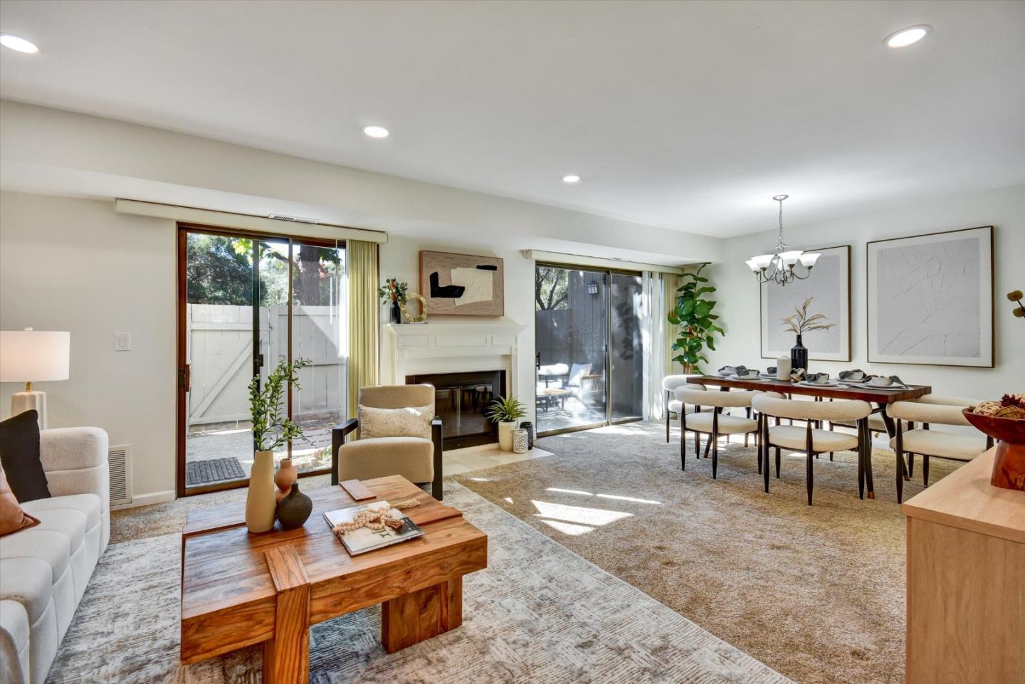 Detail Gallery Image 8 of 19 For 435 Alberto Way #17,  Los Gatos,  CA 95032 - 3 Beds | 2/1 Baths