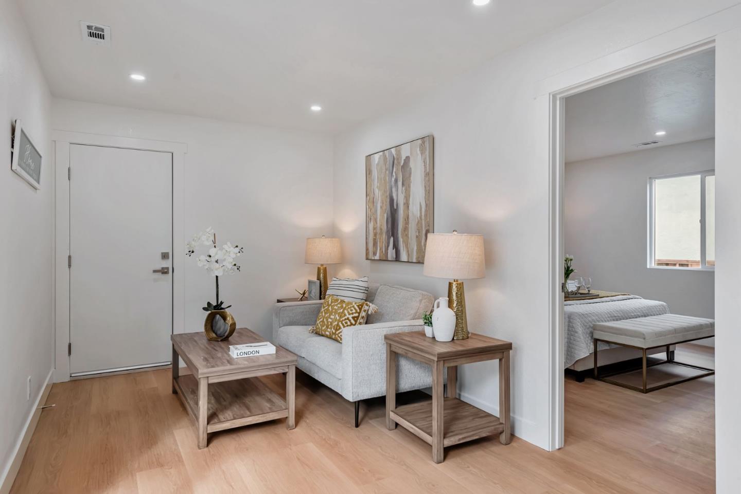 Detail Gallery Image 11 of 61 For 841 Harrison St, Santa Clara,  CA 95050 - 5 Beds | 4 Baths