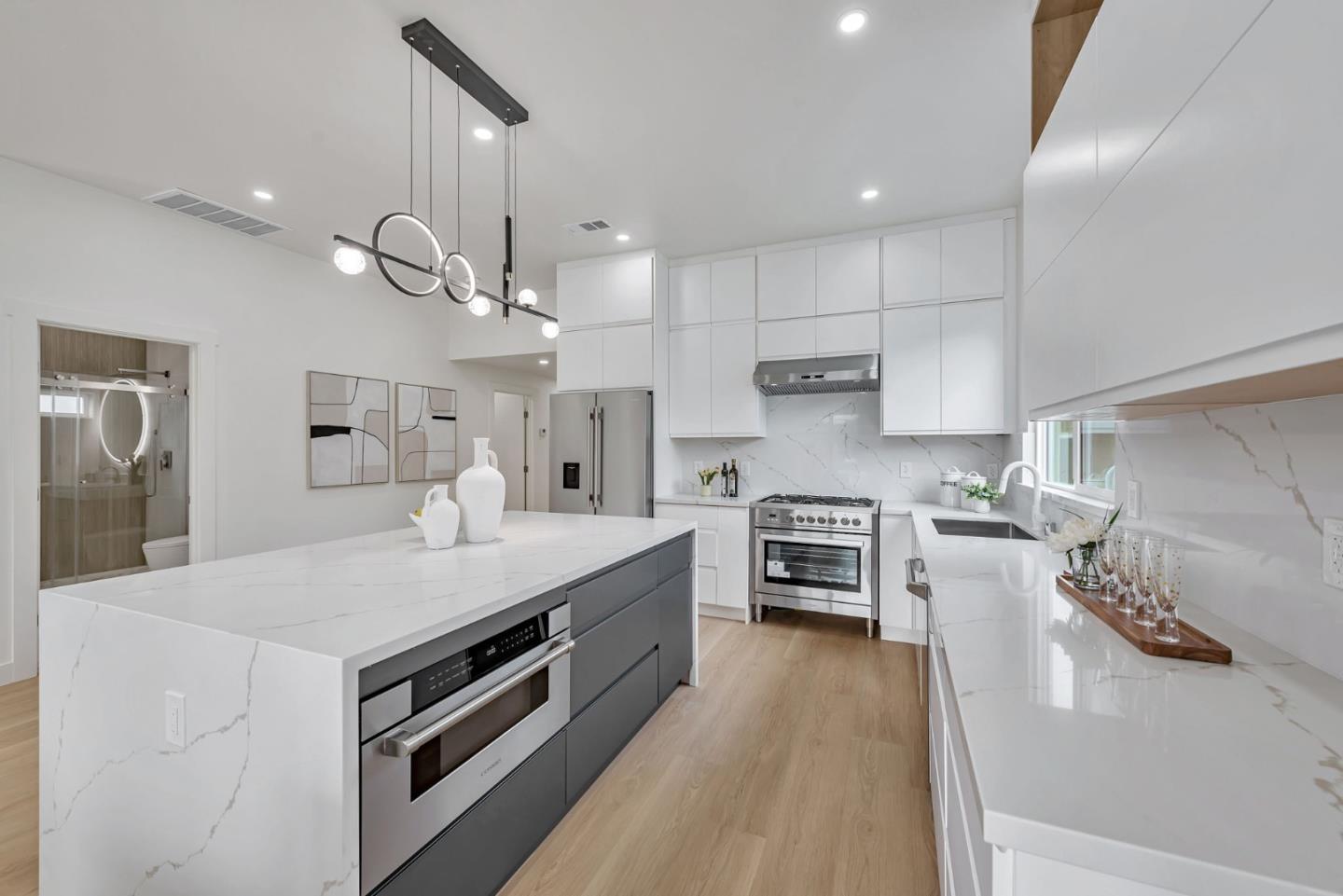 Detail Gallery Image 16 of 61 For 841 Harrison St, Santa Clara,  CA 95050 - 5 Beds | 4 Baths