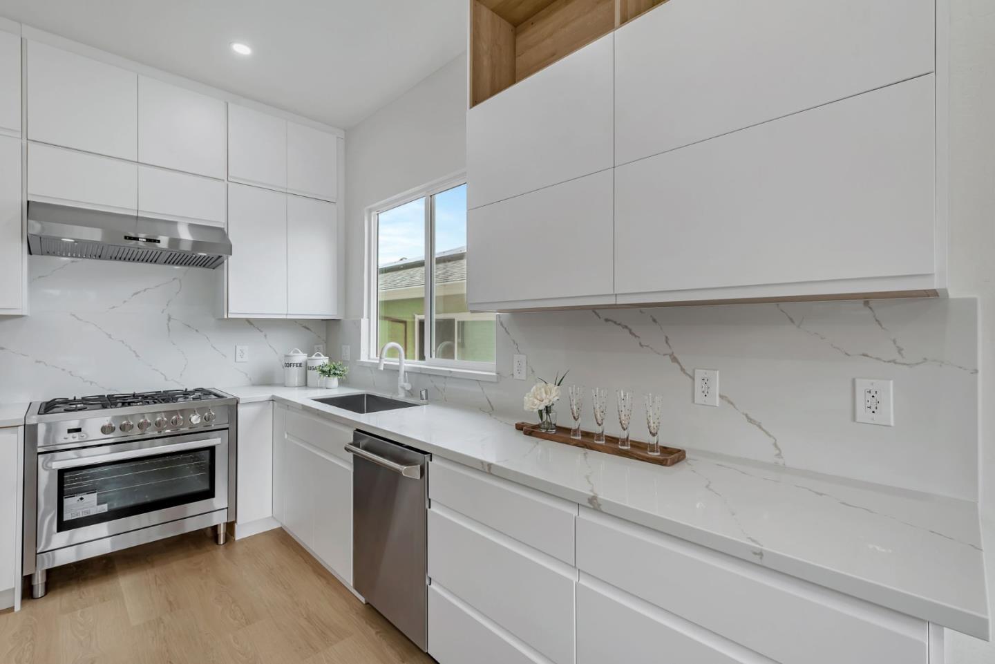 Detail Gallery Image 19 of 61 For 841 Harrison St, Santa Clara,  CA 95050 - 5 Beds | 4 Baths