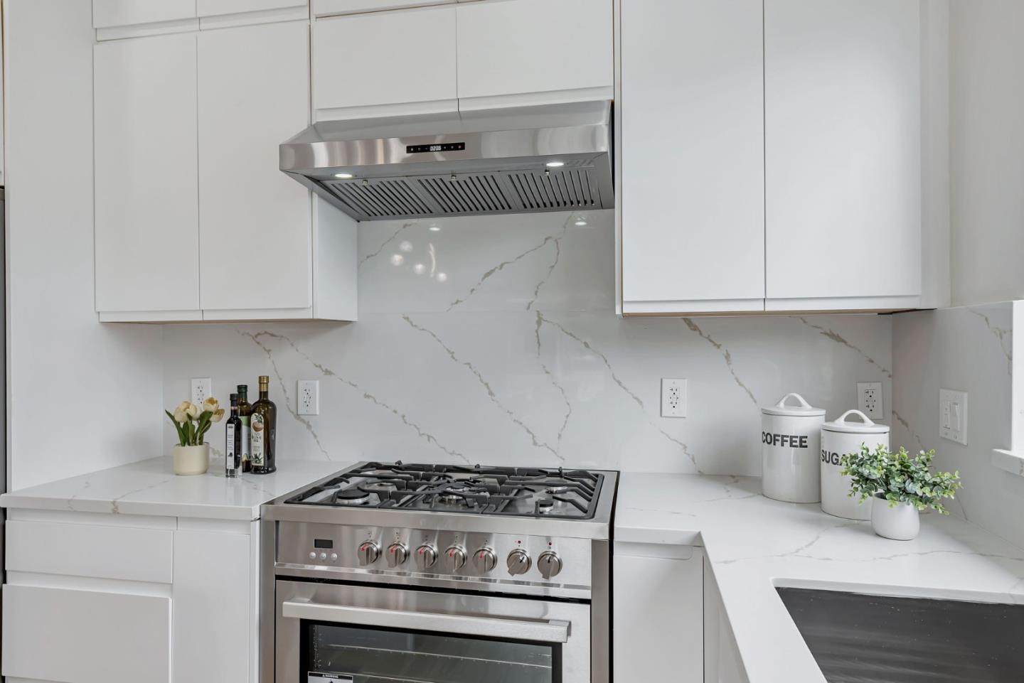 Detail Gallery Image 20 of 61 For 841 Harrison St, Santa Clara,  CA 95050 - 5 Beds | 4 Baths