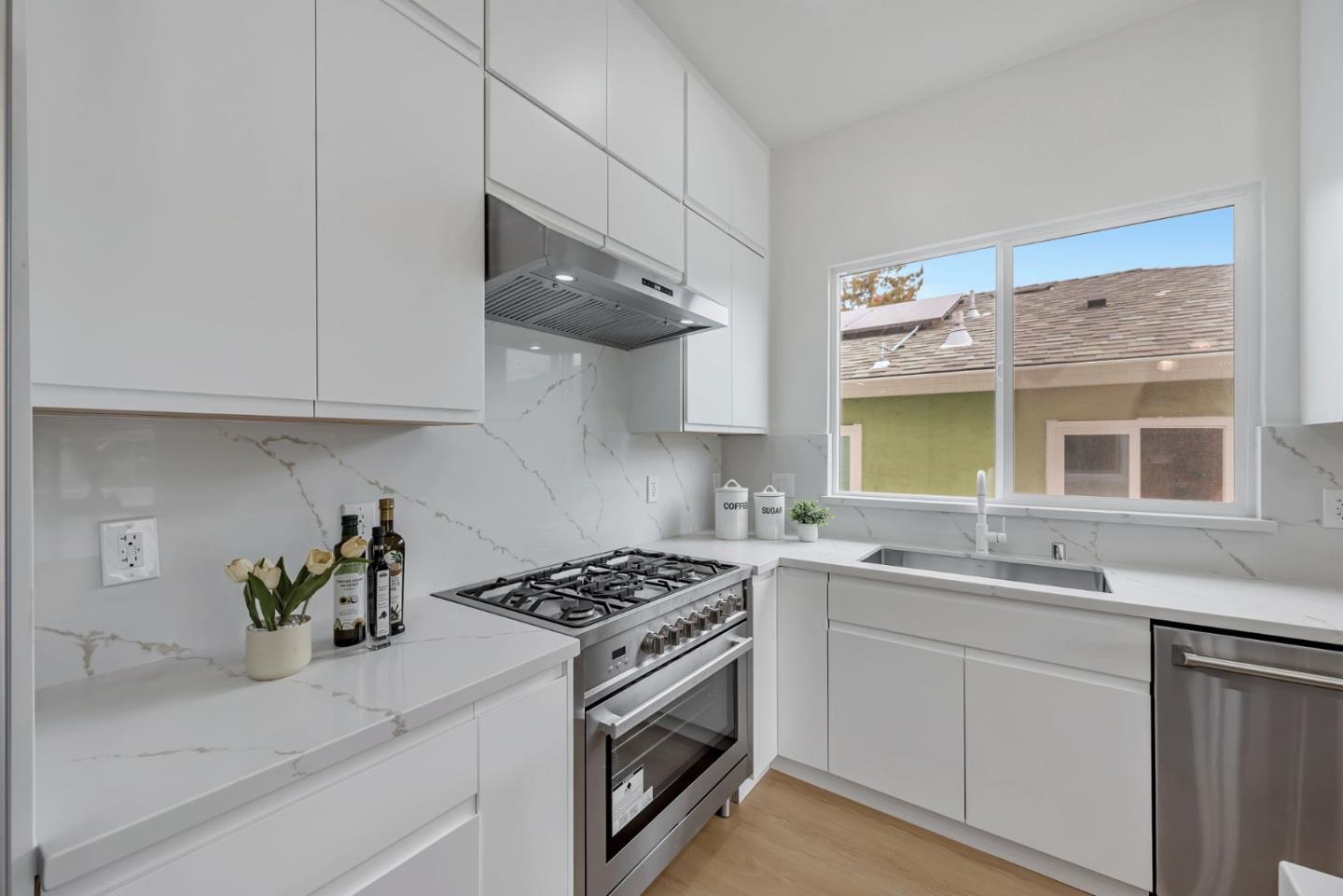 Detail Gallery Image 21 of 61 For 841 Harrison St, Santa Clara,  CA 95050 - 5 Beds | 4 Baths