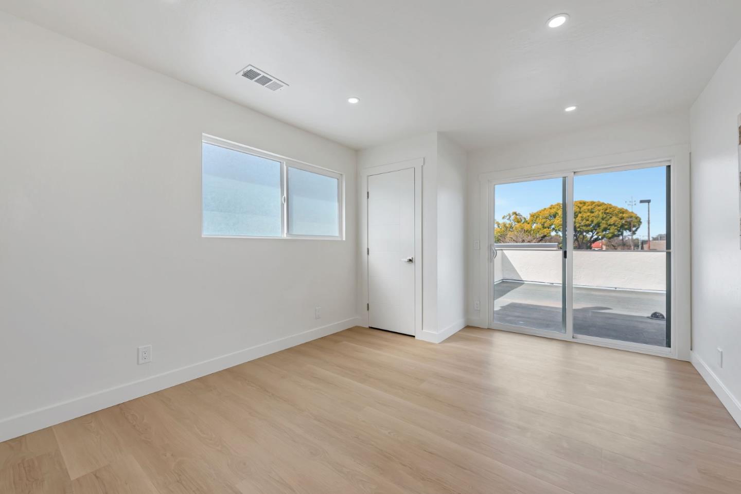 Detail Gallery Image 36 of 61 For 841 Harrison St, Santa Clara,  CA 95050 - 5 Beds | 4 Baths