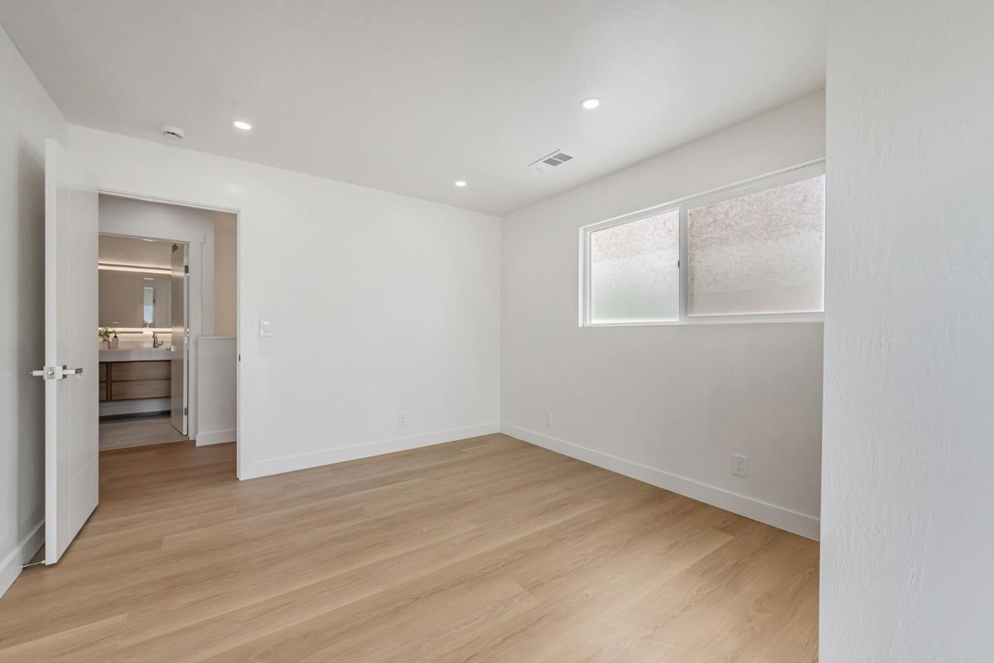 Detail Gallery Image 37 of 61 For 841 Harrison St, Santa Clara,  CA 95050 - 5 Beds | 4 Baths