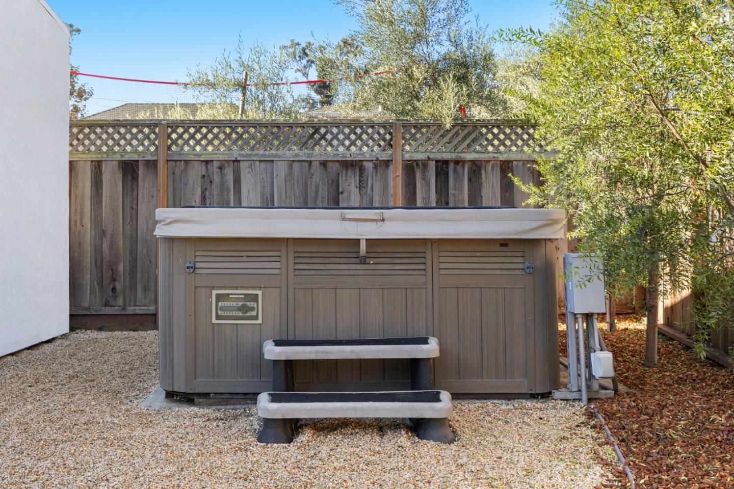 Detail Gallery Image 32 of 37 For 1030 Morrell Ave, Burlingame,  CA 94010 - 3 Beds | 2 Baths