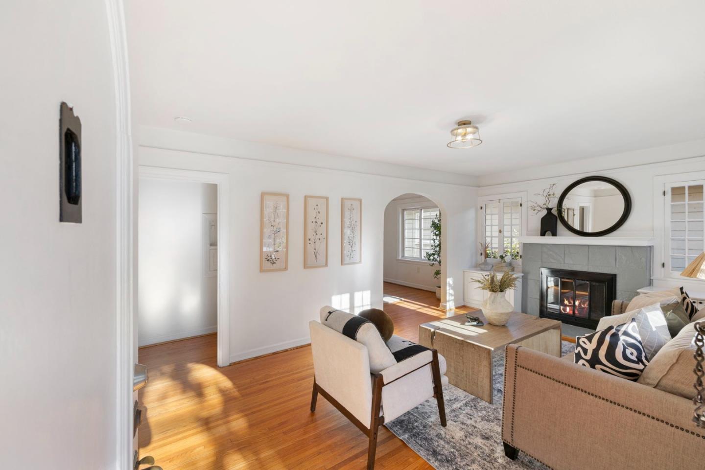 Detail Gallery Image 6 of 37 For 1030 Morrell Ave, Burlingame,  CA 94010 - 3 Beds | 2 Baths