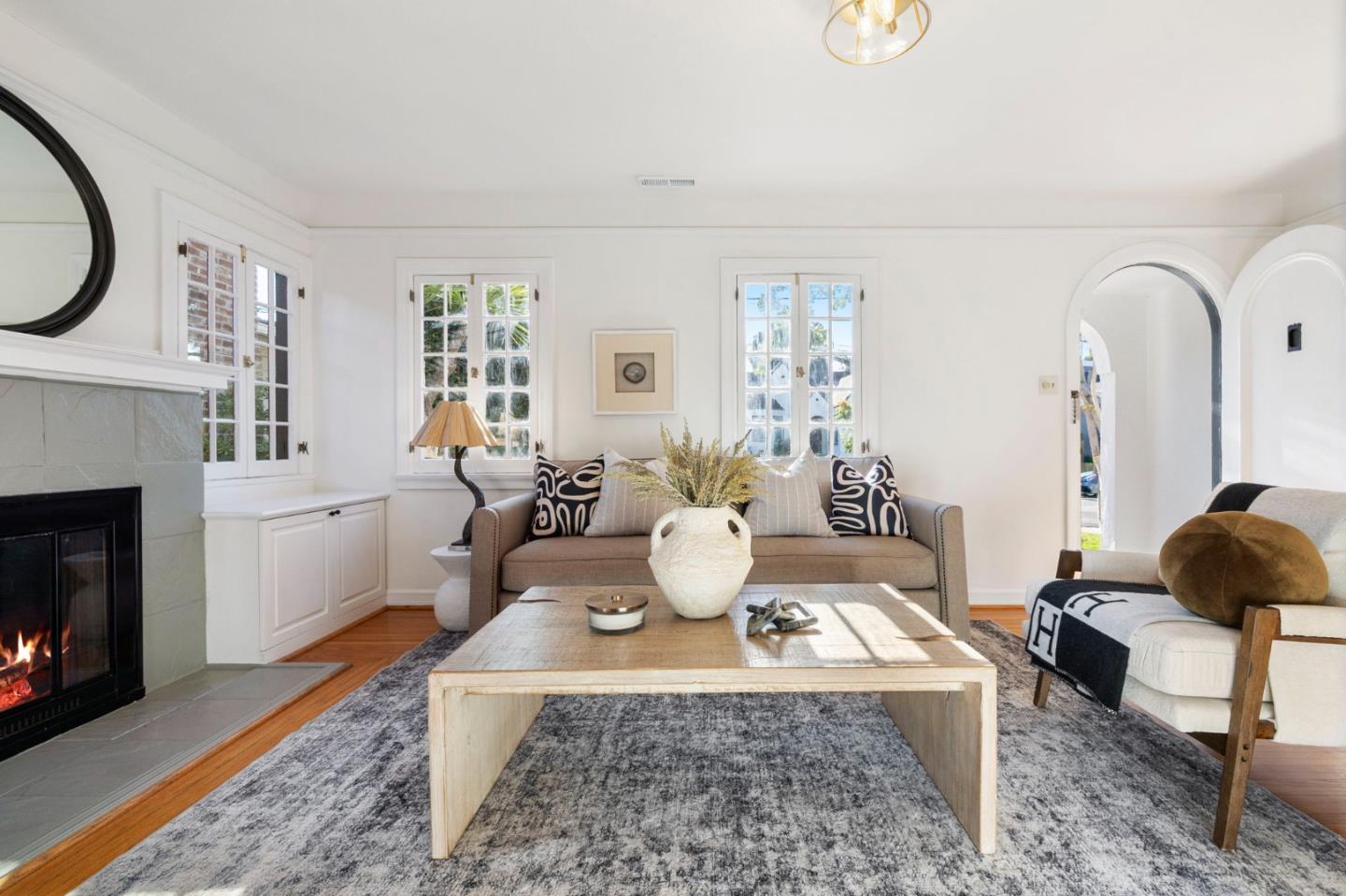 Detail Gallery Image 8 of 37 For 1030 Morrell Ave, Burlingame,  CA 94010 - 3 Beds | 2 Baths