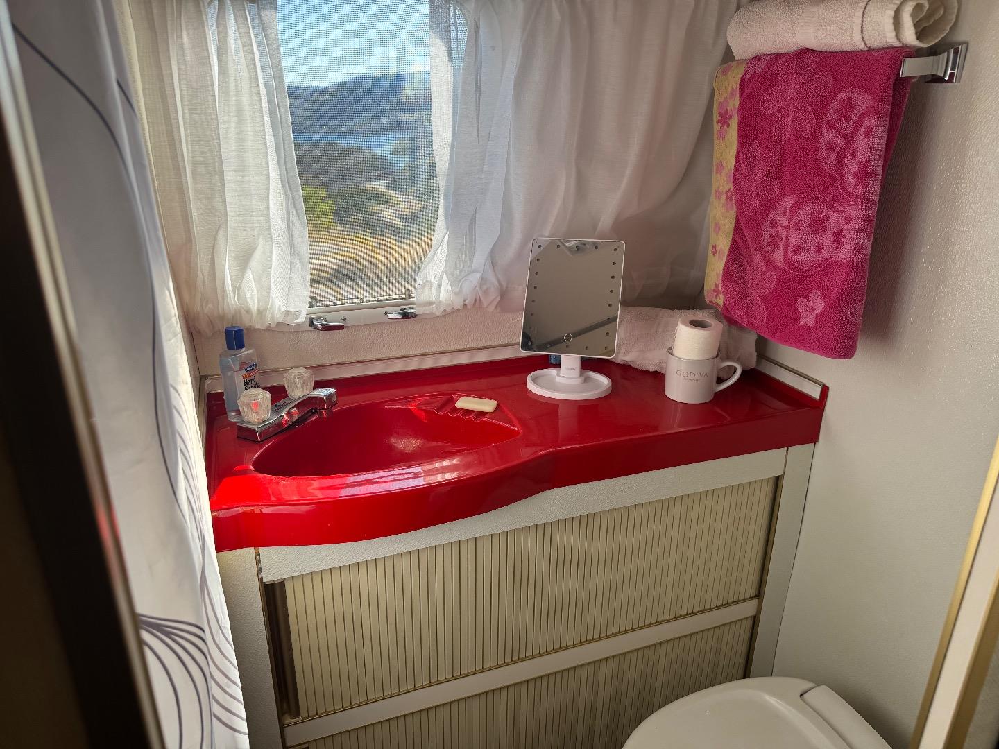 Detail Gallery Image 6 of 33 For 254 Sugar Loaf Dr, Napa,  CA 94558 - – Beds | – Baths