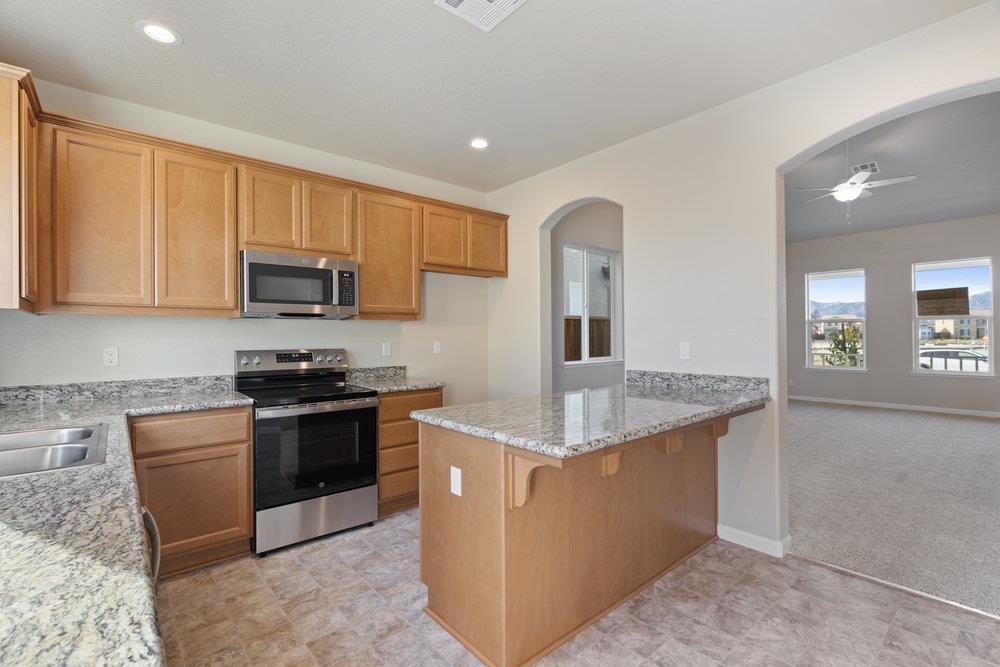 Detail Gallery Image 15 of 52 For 784 Livingston Ave, King City,  CA 93930 - 4 Beds | 2 Baths