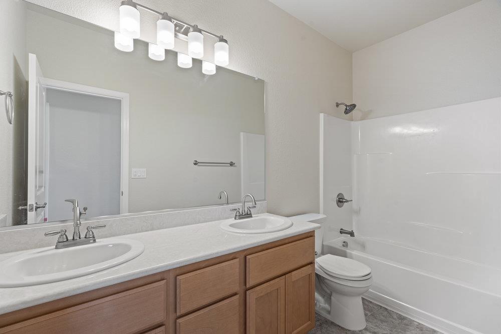 Detail Gallery Image 36 of 52 For 784 Livingston Ave, King City,  CA 93930 - 4 Beds | 2 Baths