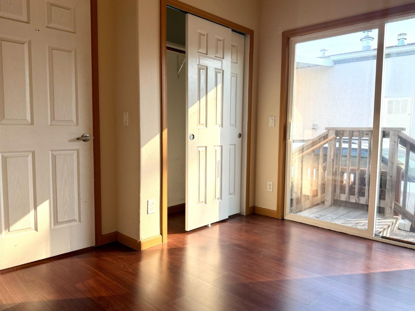 Detail Gallery Image 6 of 9 For 1730 Commercial Way #32,  Santa Cruz,  CA 95065 - 1 Beds | 1 Baths