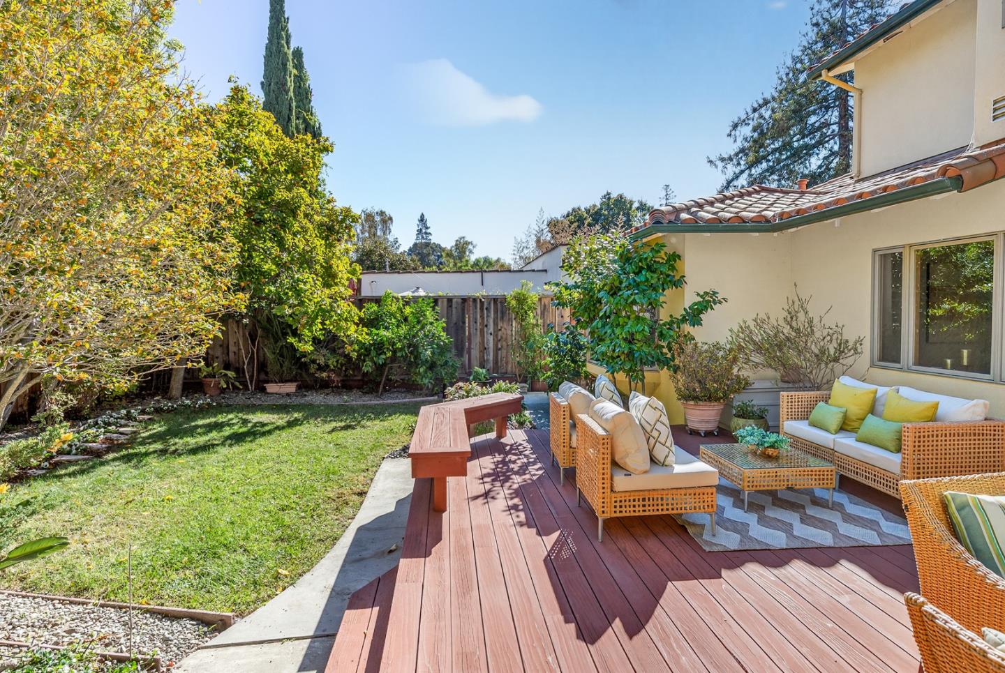 Detail Gallery Image 26 of 30 For 2685 Cowper St, Palo Alto,  CA 94306 - 4 Beds | 3 Baths