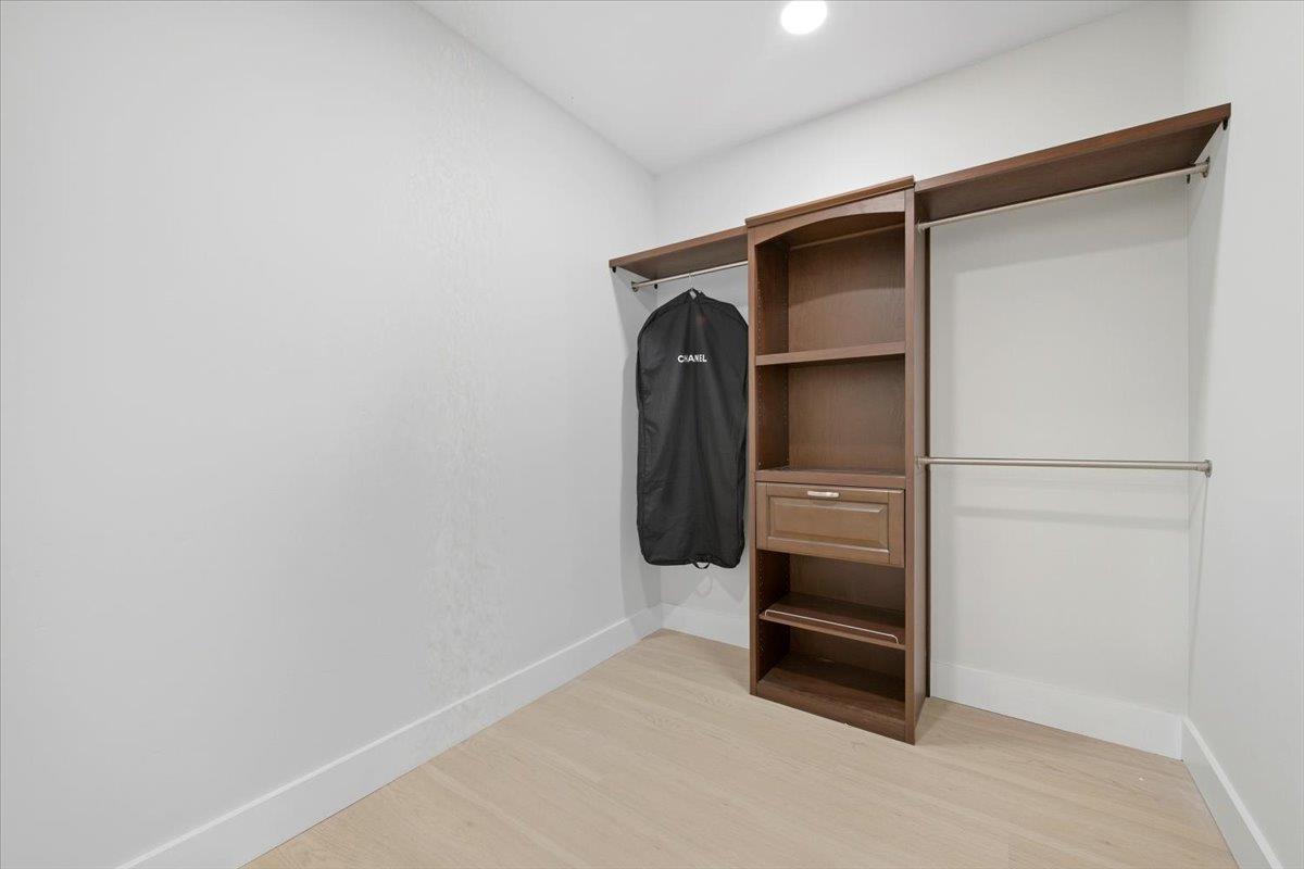 Detail Gallery Image 20 of 27 For 40 Valley View Ave, San Jose,  CA 95127 - 4 Beds | 3 Baths