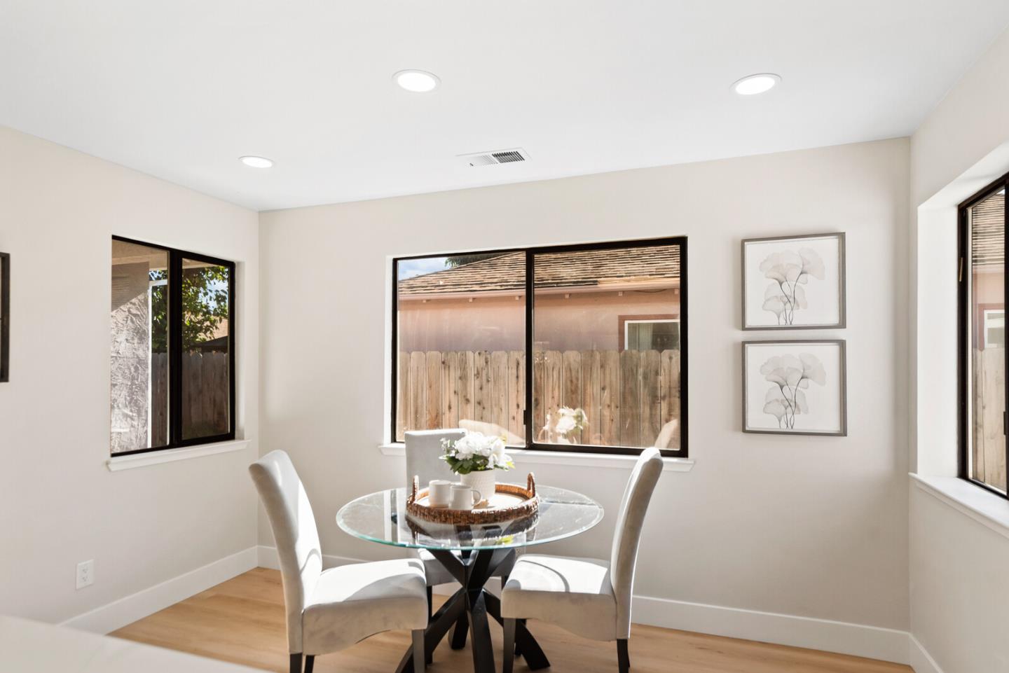 Detail Gallery Image 15 of 26 For 750 N 12th St, San Jose,  CA 95112 - 4 Beds | 2 Baths