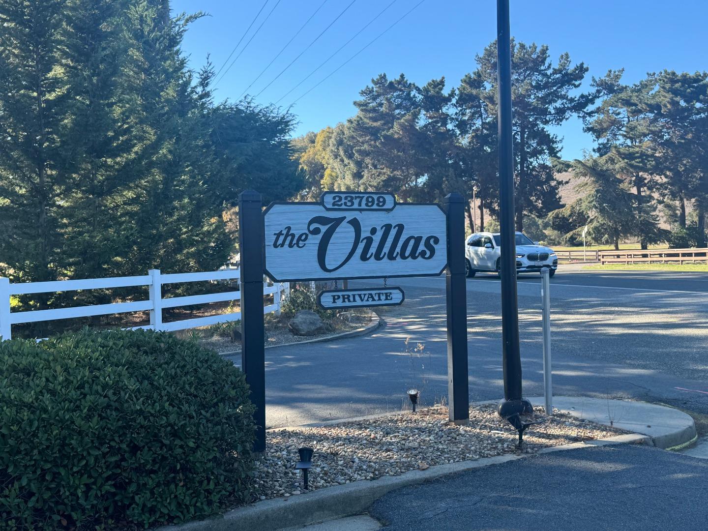 Detail Gallery Image 1 of 42 For 23799 Slns-Mty Hwy #27,  Salinas,  CA 93908 - 2 Beds | 2 Baths