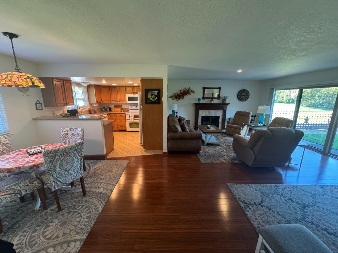 Detail Gallery Image 19 of 42 For 23799 Slns-Mty Hwy #27,  Salinas,  CA 93908 - 2 Beds | 2 Baths