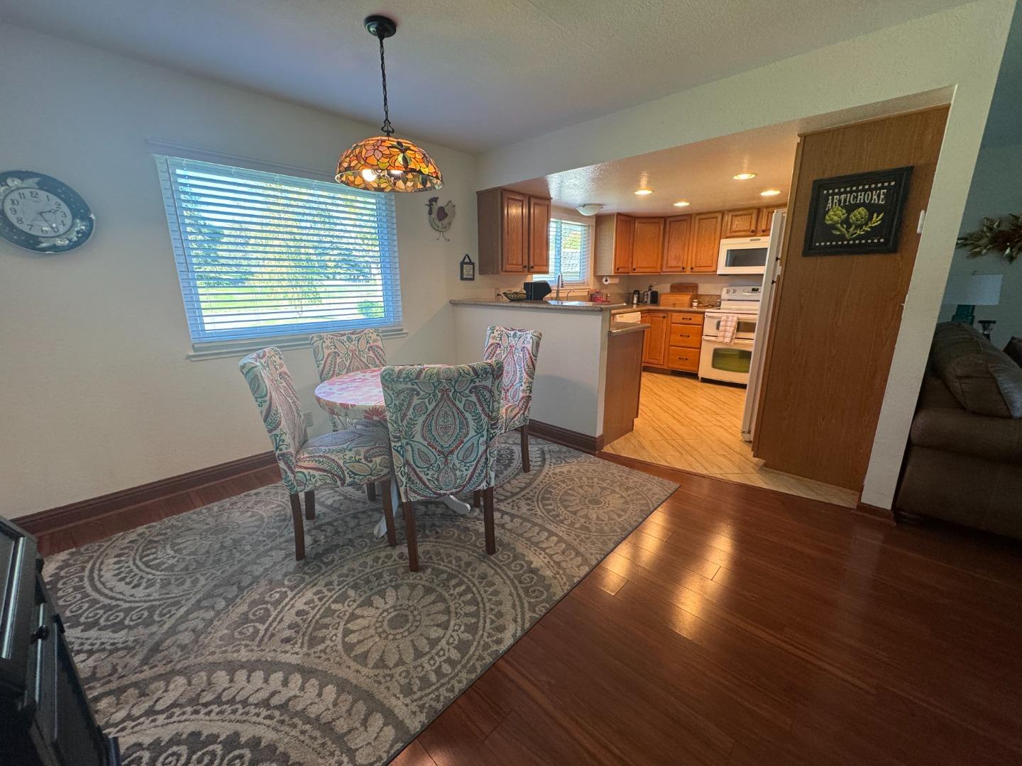 Detail Gallery Image 21 of 42 For 23799 Slns-Mty Hwy #27,  Salinas,  CA 93908 - 2 Beds | 2 Baths