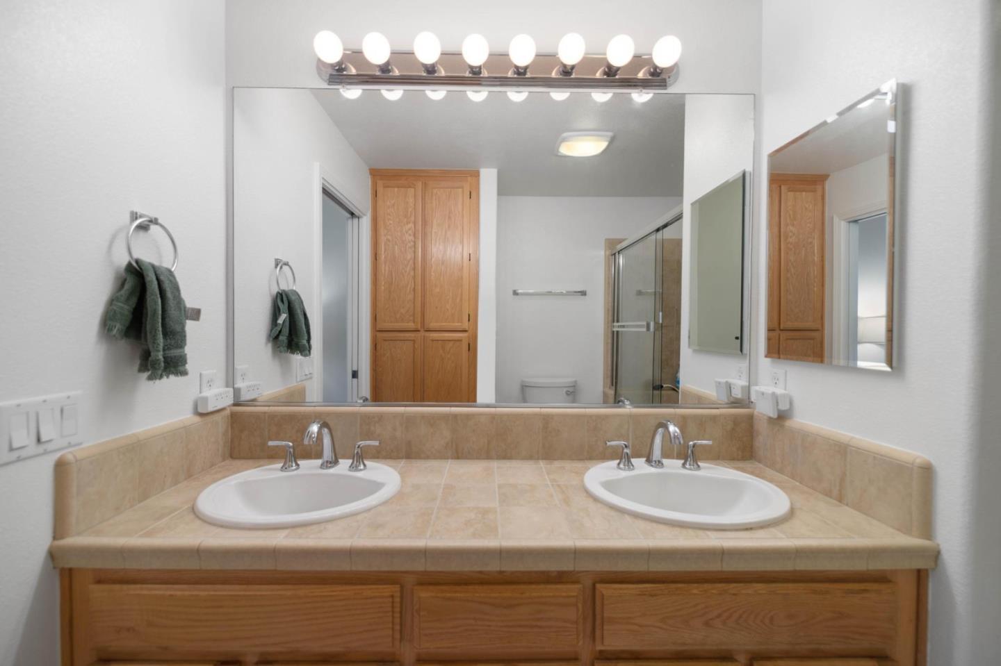 Detail Gallery Image 18 of 37 For 3963 Mosher Dr, San Jose,  CA 95135 - 3 Beds | 2/1 Baths