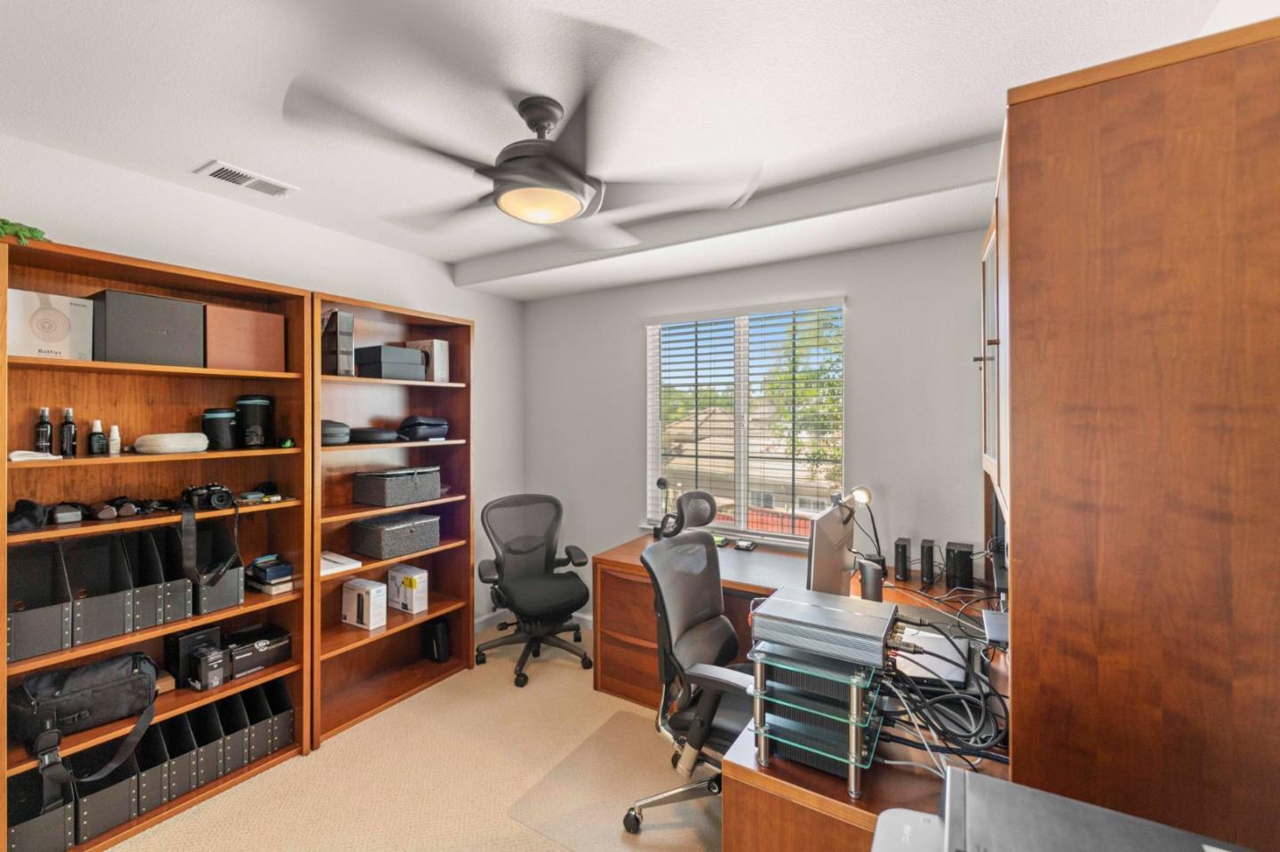 Detail Gallery Image 35 of 37 For 3963 Mosher Dr, San Jose,  CA 95135 - 3 Beds | 2/1 Baths