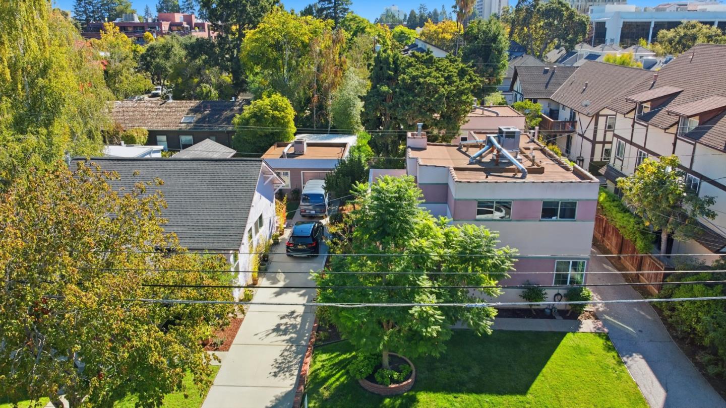 Detail Gallery Image 18 of 33 For 560 Everett Ave, Palo Alto,  CA 94301 - – Beds | – Baths