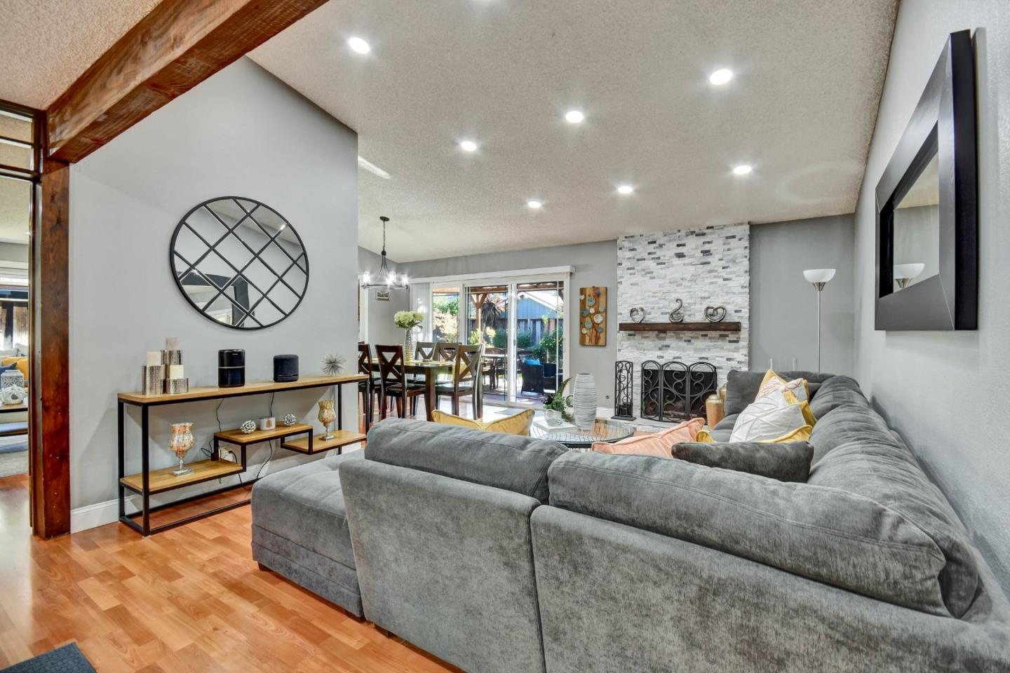 Detail Gallery Image 9 of 30 For 7143 via Lomas, San Jose,  CA 95139 - 3 Beds | 2 Baths