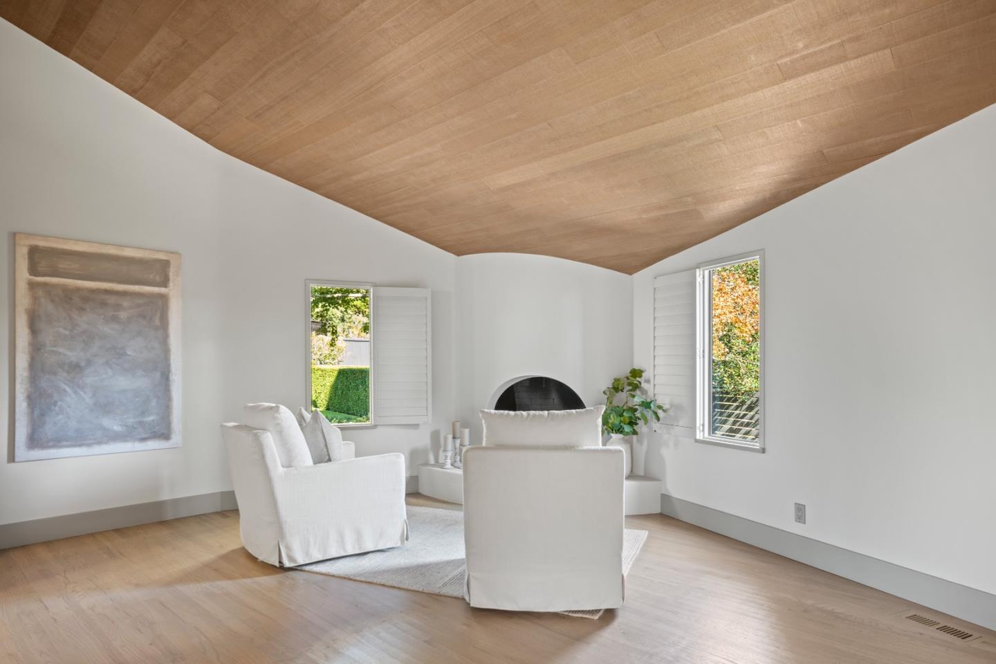 Detail Gallery Image 22 of 82 For 3493 Greenfield Pl, Carmel,  CA 93923 - 3 Beds | 3 Baths