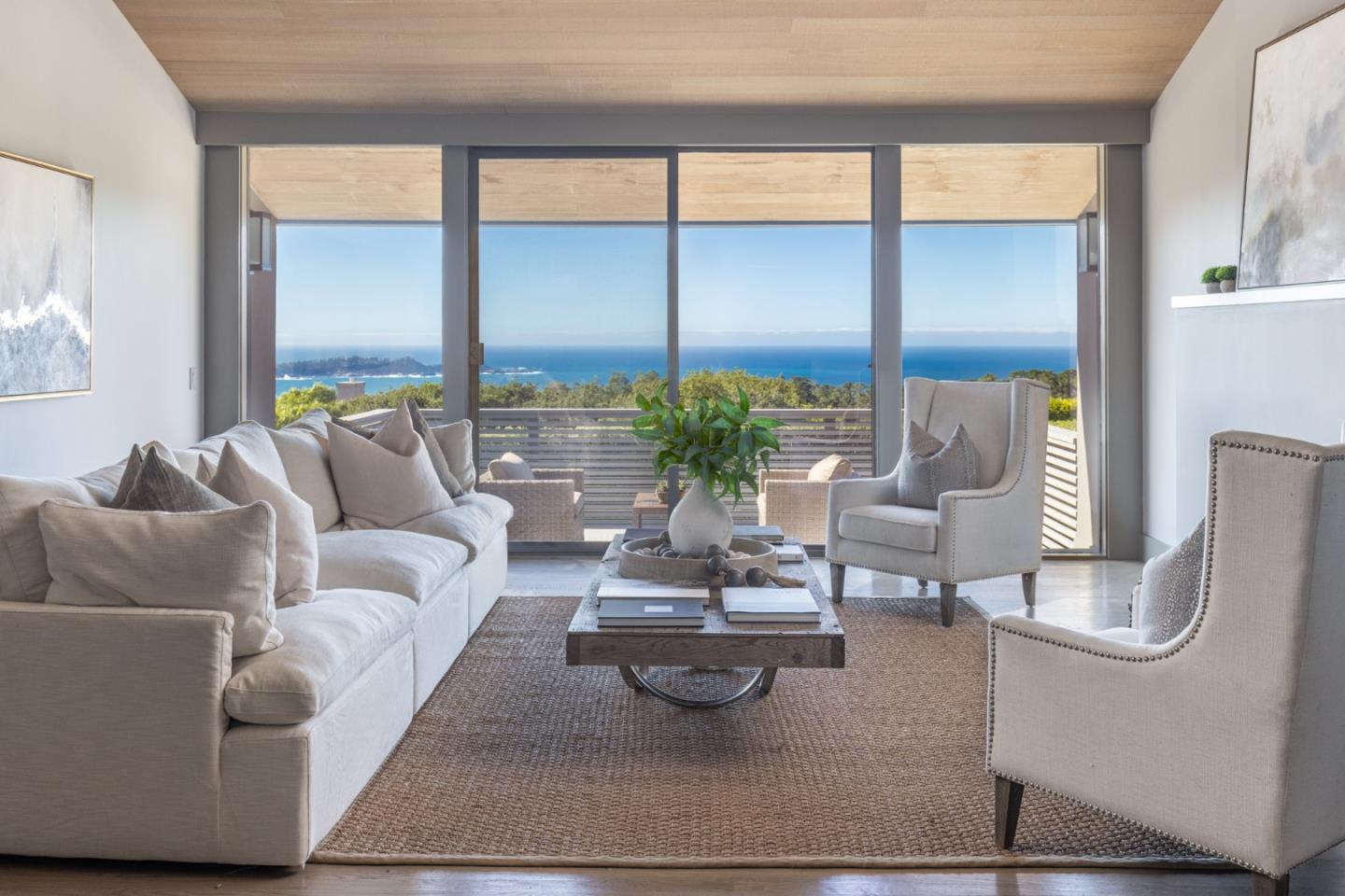 Detail Gallery Image 3 of 82 For 3493 Greenfield Pl, Carmel,  CA 93923 - 3 Beds | 3 Baths