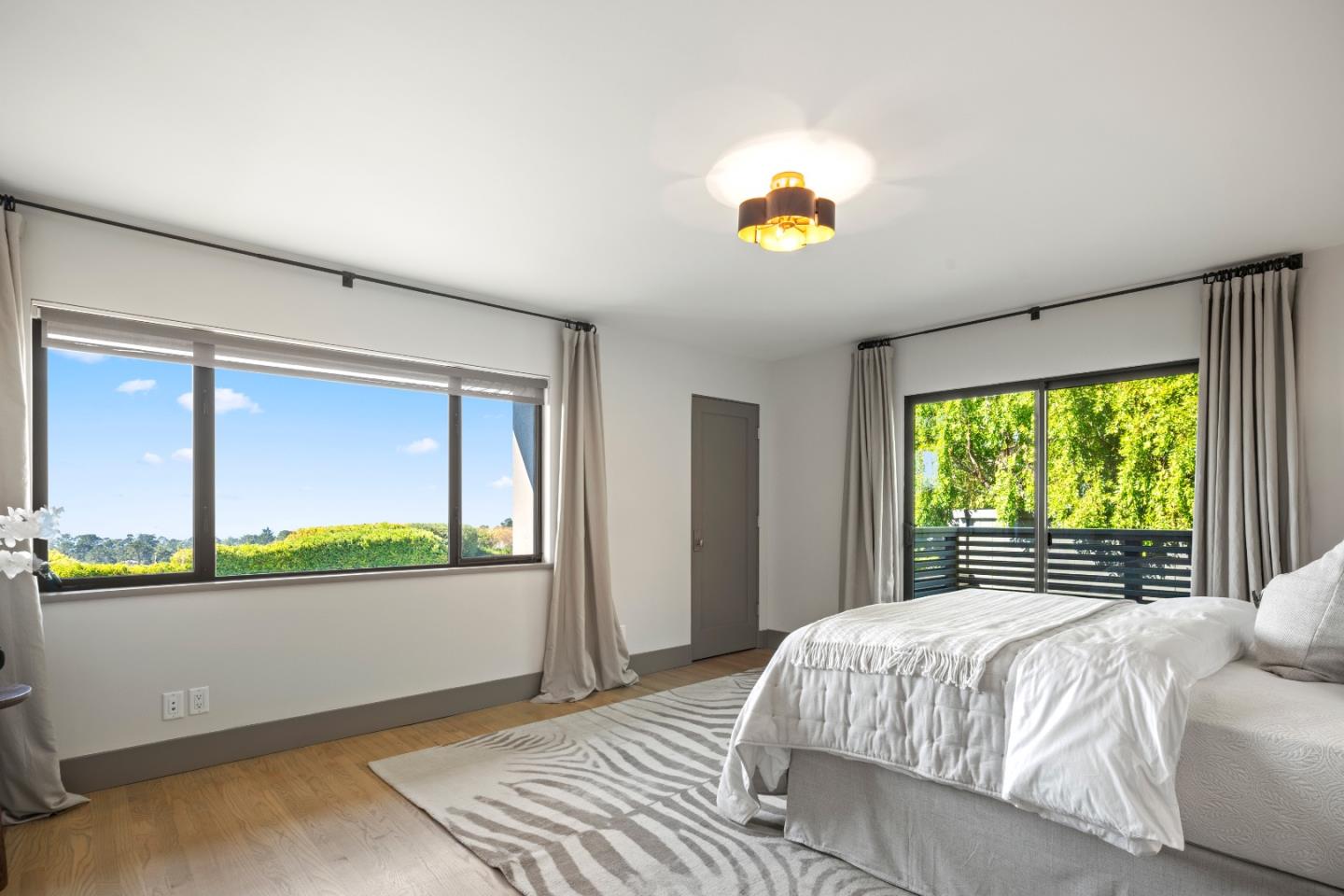 Detail Gallery Image 30 of 82 For 3493 Greenfield Pl, Carmel,  CA 93923 - 3 Beds | 3 Baths