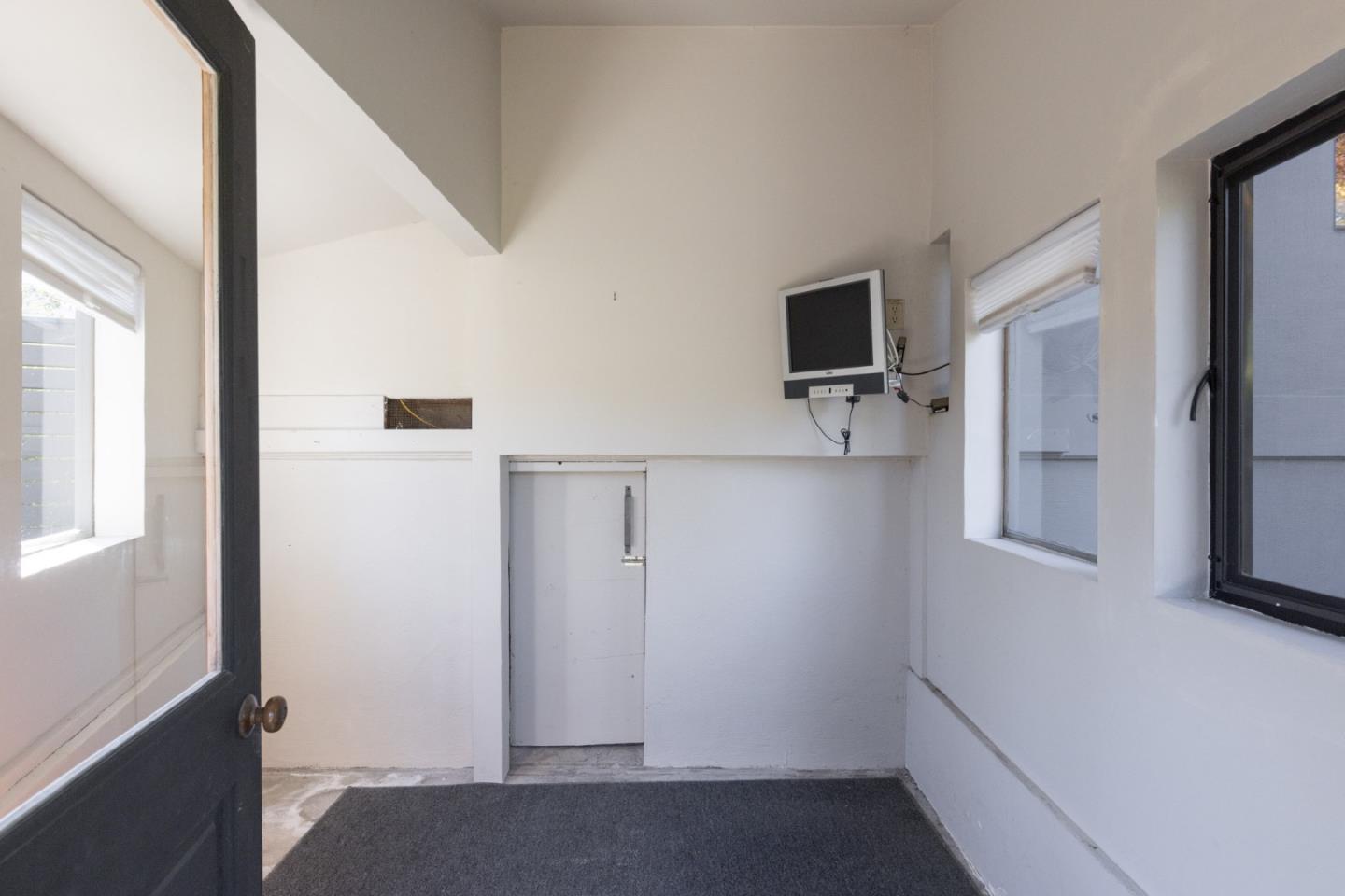 Detail Gallery Image 69 of 82 For 3493 Greenfield Pl, Carmel,  CA 93923 - 3 Beds | 3 Baths