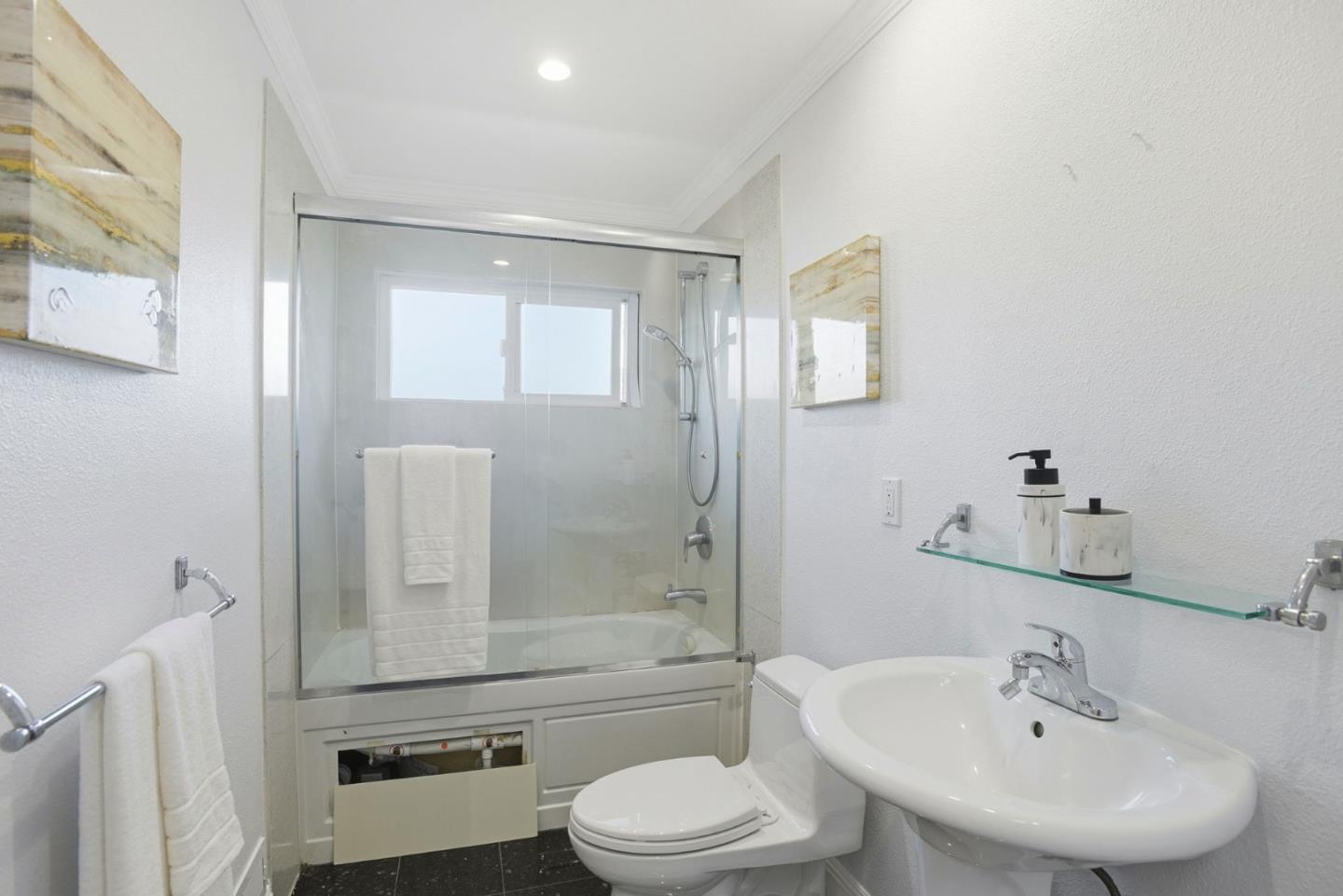 Detail Gallery Image 22 of 34 For 953 Higate Dr, Daly City,  CA 94015 - 6 Beds | 4 Baths