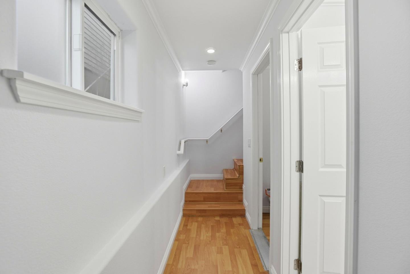 Detail Gallery Image 23 of 34 For 953 Higate Dr, Daly City,  CA 94015 - 6 Beds | 4 Baths