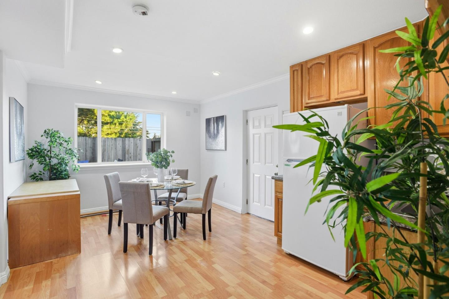 Detail Gallery Image 26 of 34 For 953 Higate Dr, Daly City,  CA 94015 - 6 Beds | 4 Baths