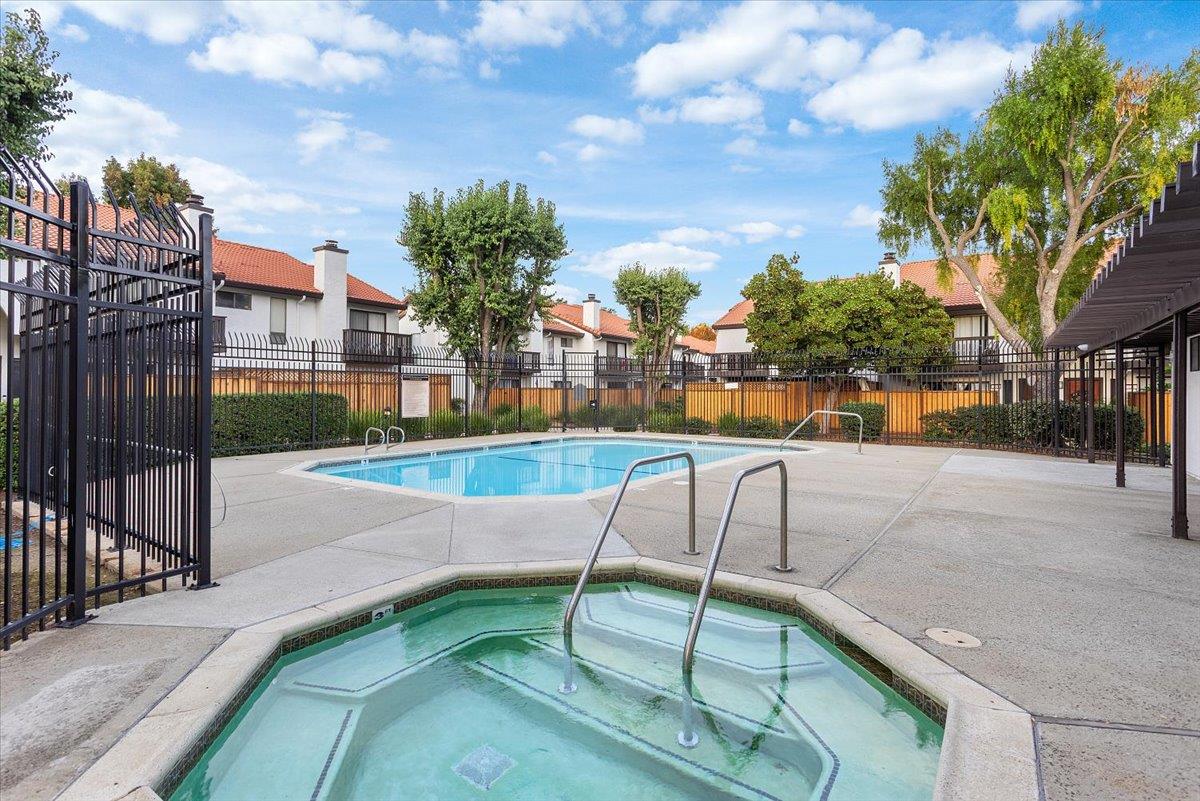 Detail Gallery Image 24 of 27 For 703 Gettysburg Way, Gilroy,  CA 95020 - 3 Beds | 2/1 Baths