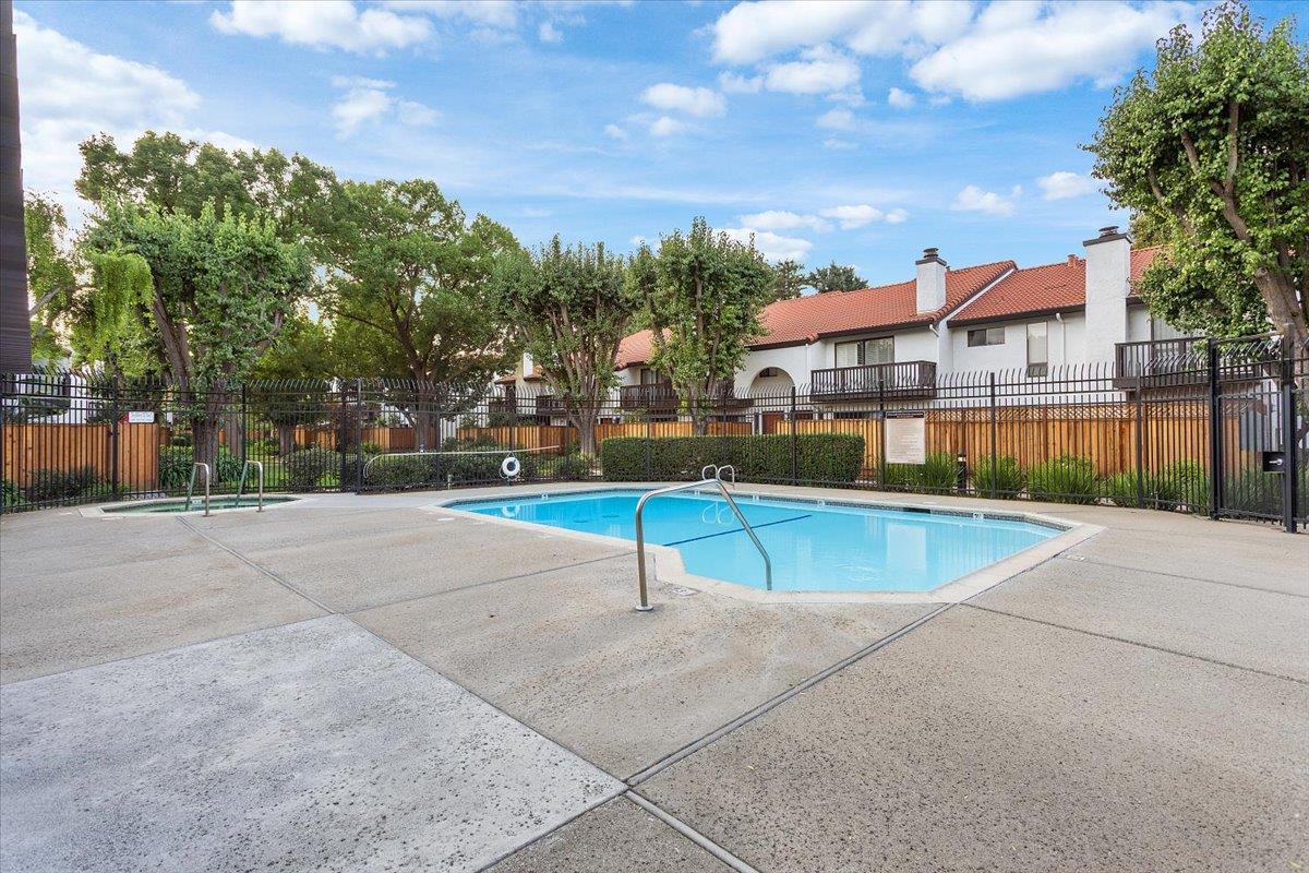 Detail Gallery Image 25 of 27 For 703 Gettysburg Way, Gilroy,  CA 95020 - 3 Beds | 2/1 Baths