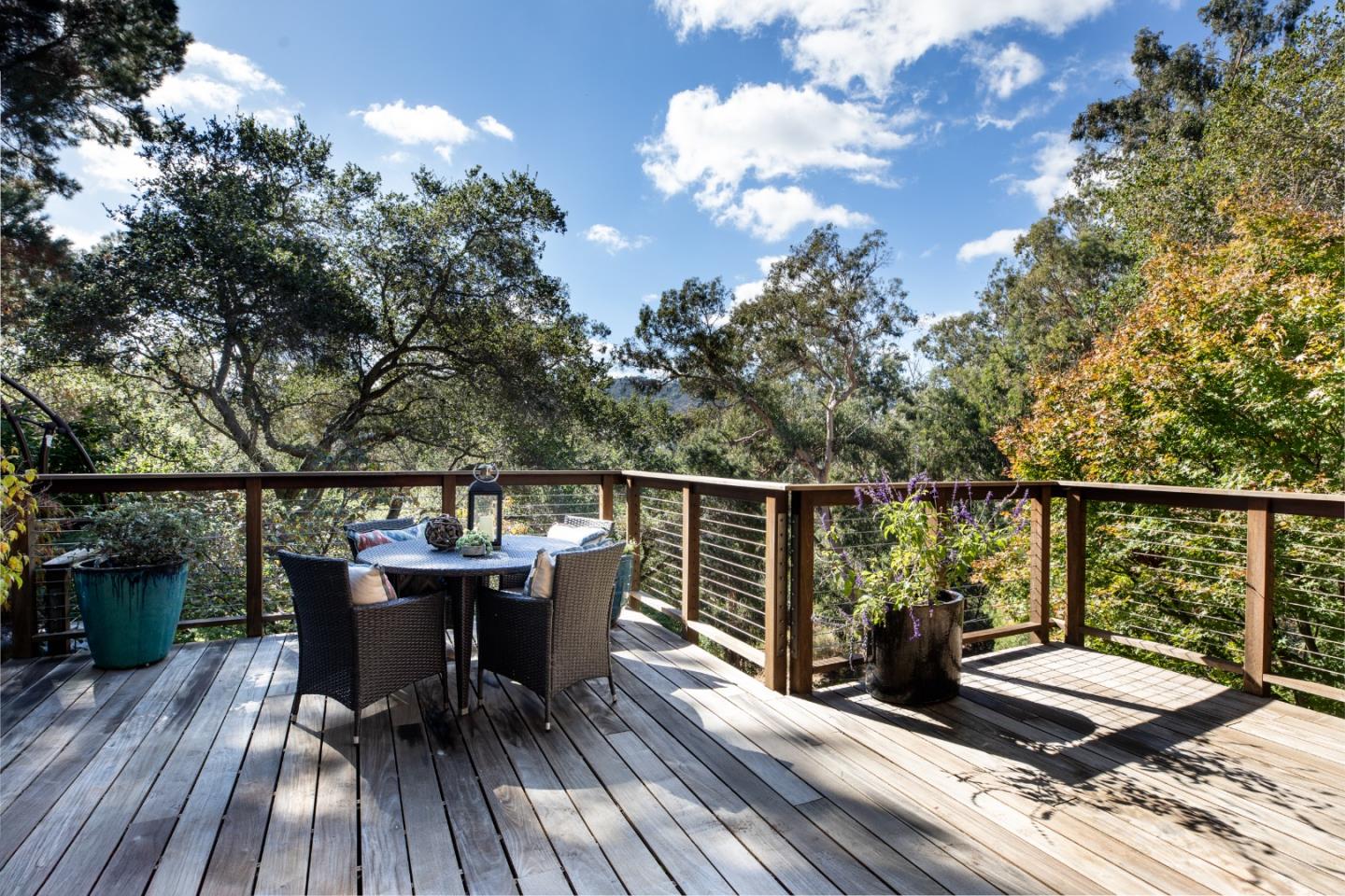 Detail Gallery Image 36 of 52 For 151 Highland Ave, San Carlos,  CA 94070 - 4 Beds | 3/1 Baths