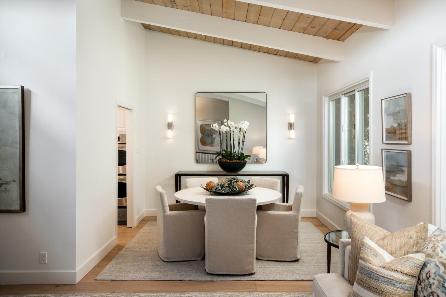 Detail Gallery Image 6 of 52 For 151 Highland Ave, San Carlos,  CA 94070 - 4 Beds | 3/1 Baths