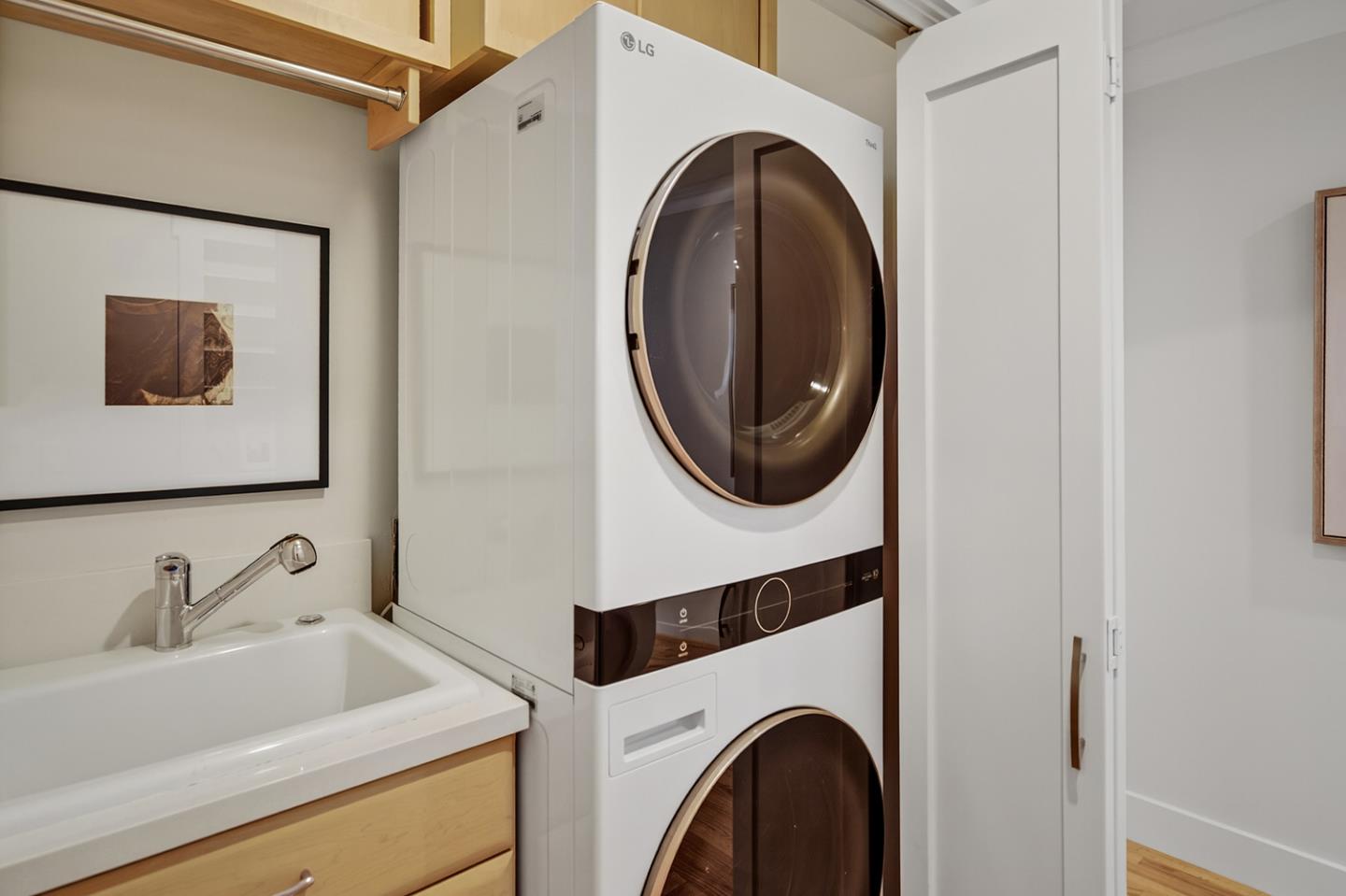 Detail Gallery Image 21 of 46 For 614 Palm Ave, Los Altos,  CA 94022 - 4 Beds | 2 Baths