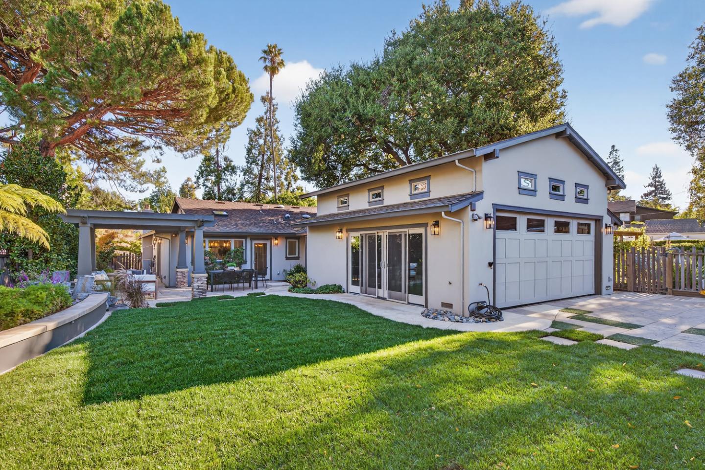 Detail Gallery Image 28 of 46 For 614 Palm Ave, Los Altos,  CA 94022 - 4 Beds | 2 Baths