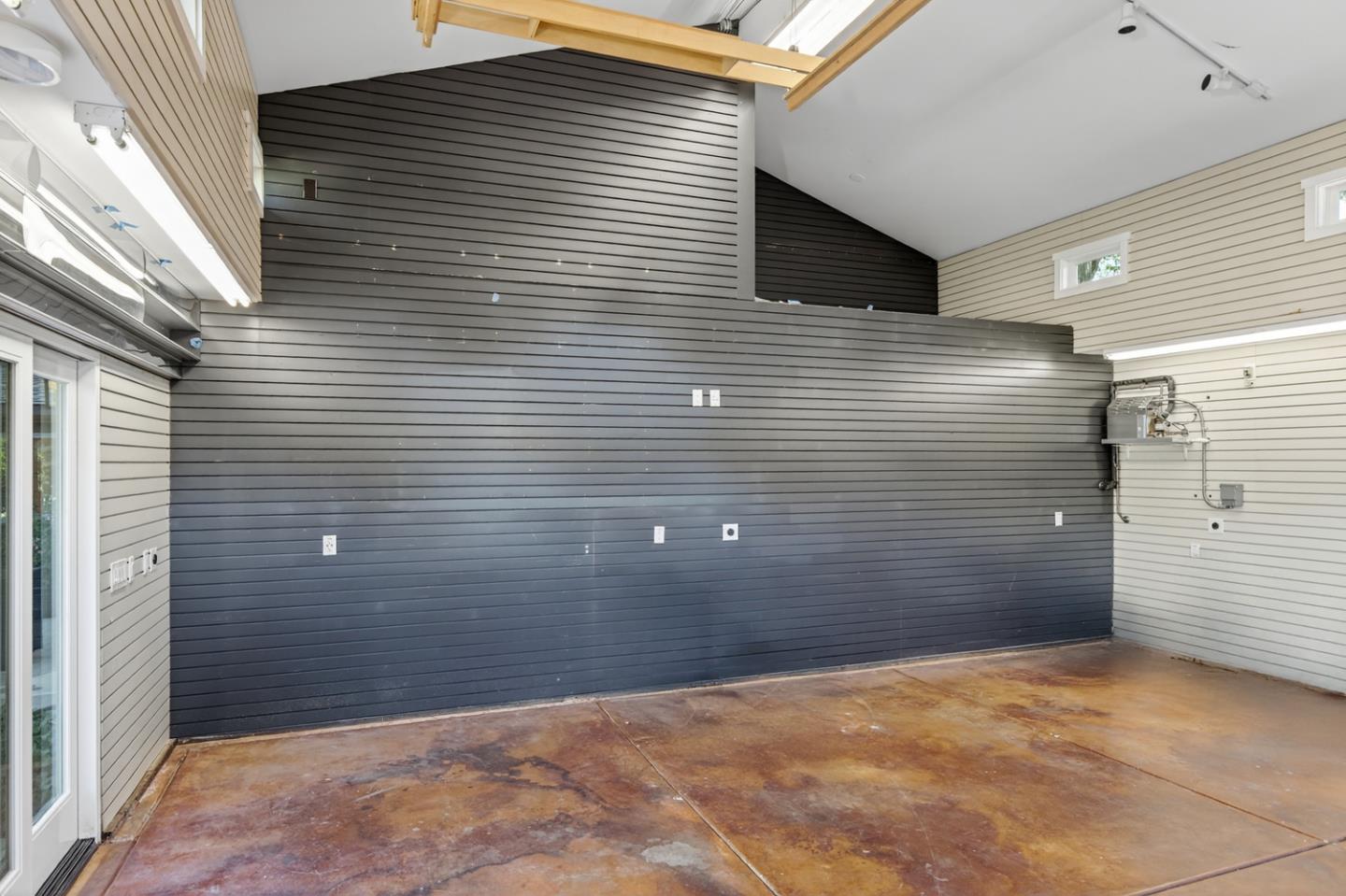 Detail Gallery Image 31 of 46 For 614 Palm Ave, Los Altos,  CA 94022 - 4 Beds | 2 Baths