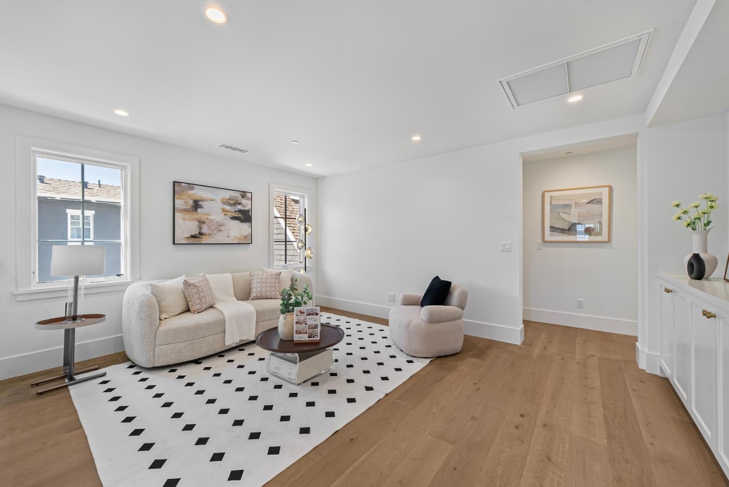 Detail Gallery Image 3 of 68 For 3231 Lanelle Pl, San Jose,  CA 95124 - 4 Beds | 4/1 Baths