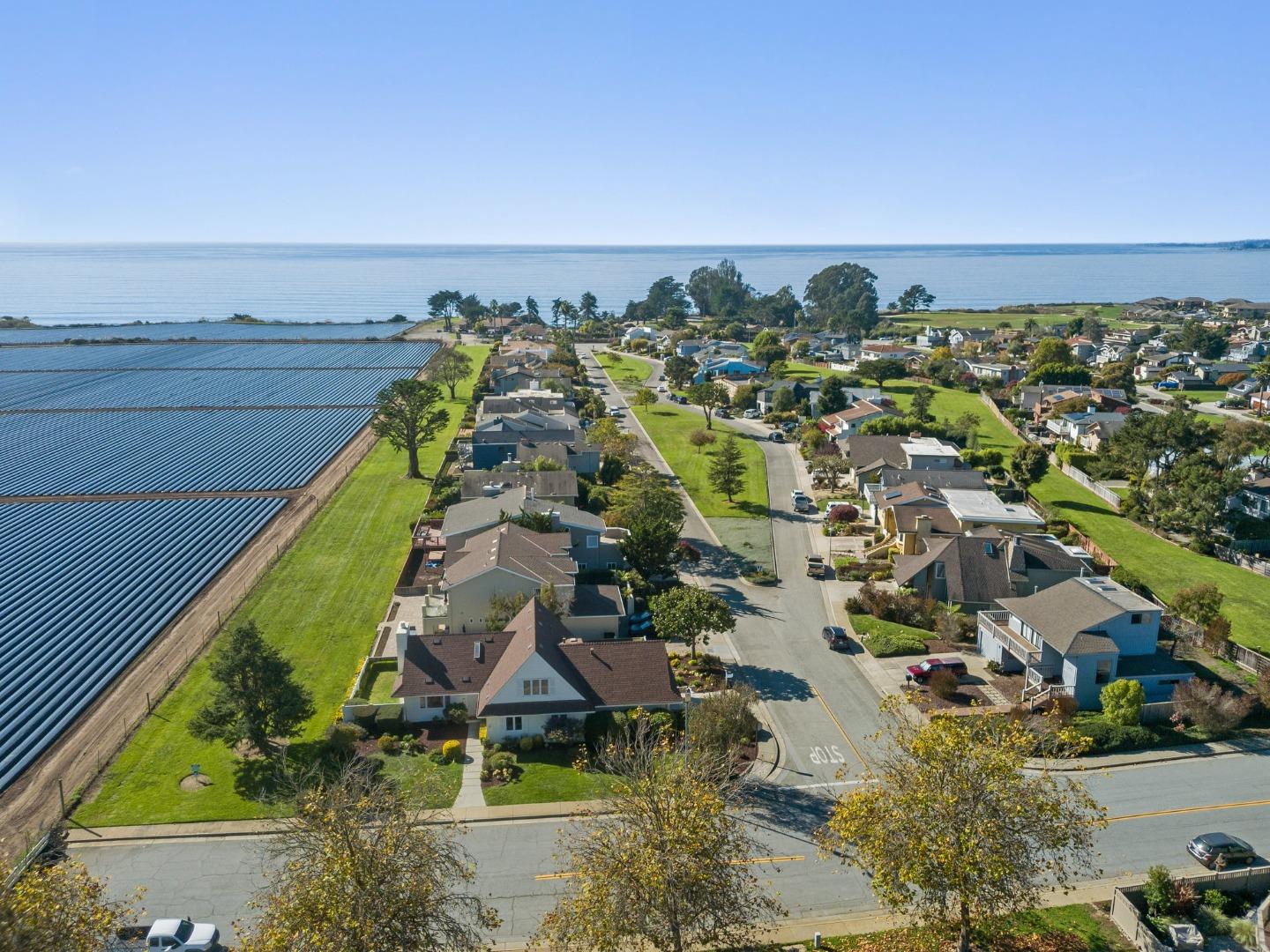 Detail Gallery Image 41 of 41 For 246 via Novella, Aptos,  CA 95003 - 3 Beds | 2 Baths