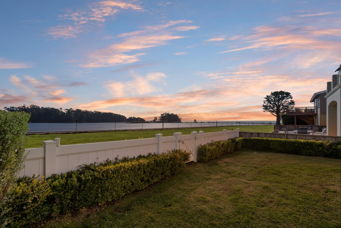 Detail Gallery Image 6 of 41 For 246 via Novella, Aptos,  CA 95003 - 3 Beds | 2 Baths
